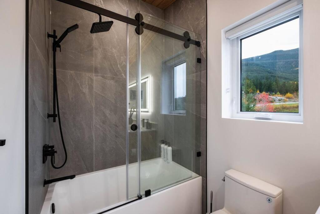 Wedge Chalet by Outpost Whistler