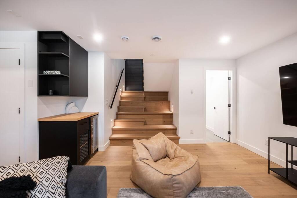 Wedge Chalet by Outpost Whistler