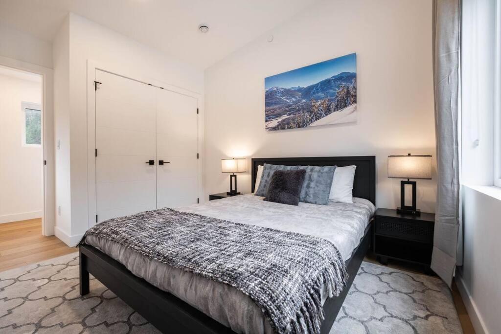 Wedge Chalet by Outpost Whistler