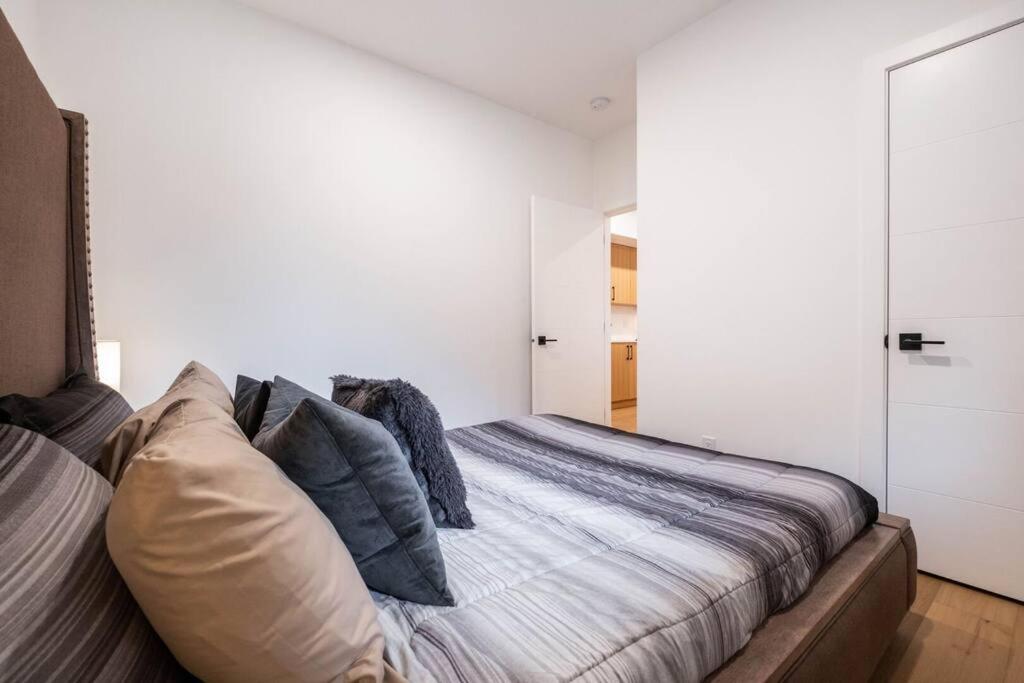 Wedge Chalet by Outpost Whistler