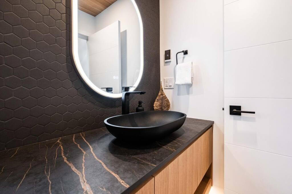 Wedge Chalet by Outpost Whistler