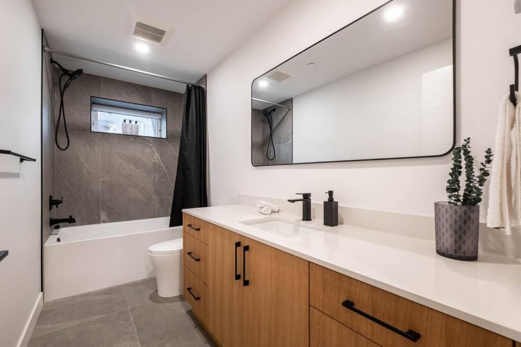 Wedge Chalet by Outpost Whistler