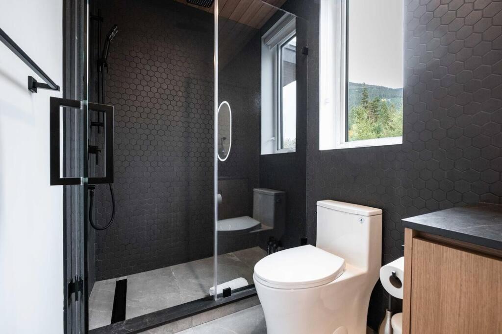 Wedge Chalet by Outpost Whistler