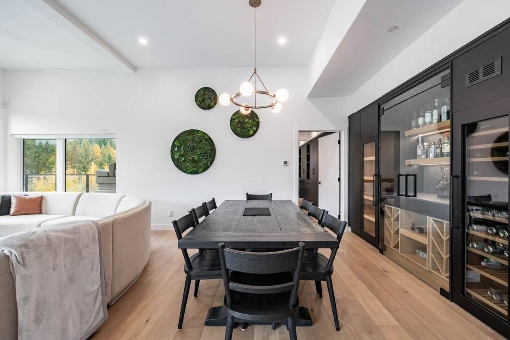 Wedge Chalet by Outpost Whistler