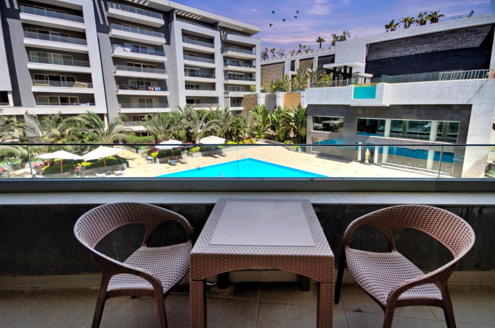 Ocean Blue Hotel Apartment