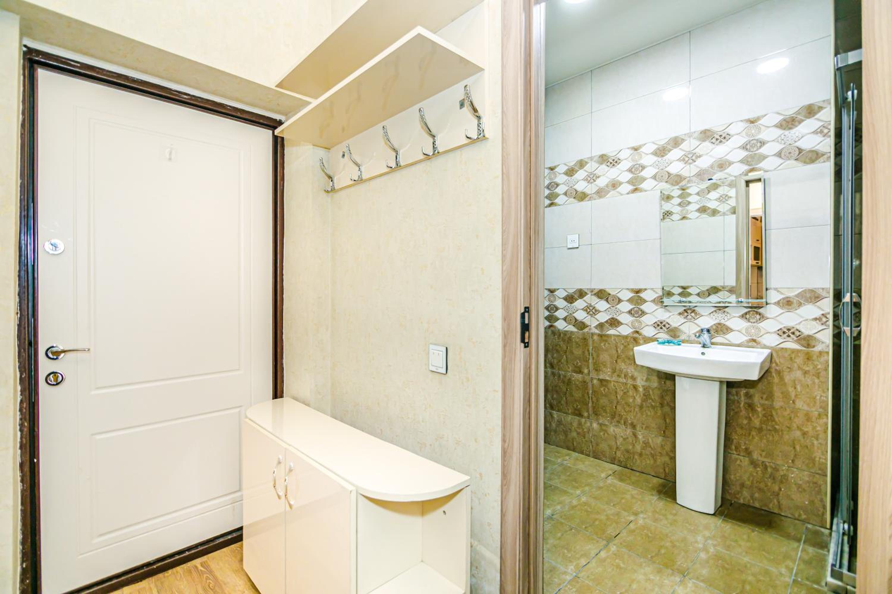 Deluxe Apartment 13
