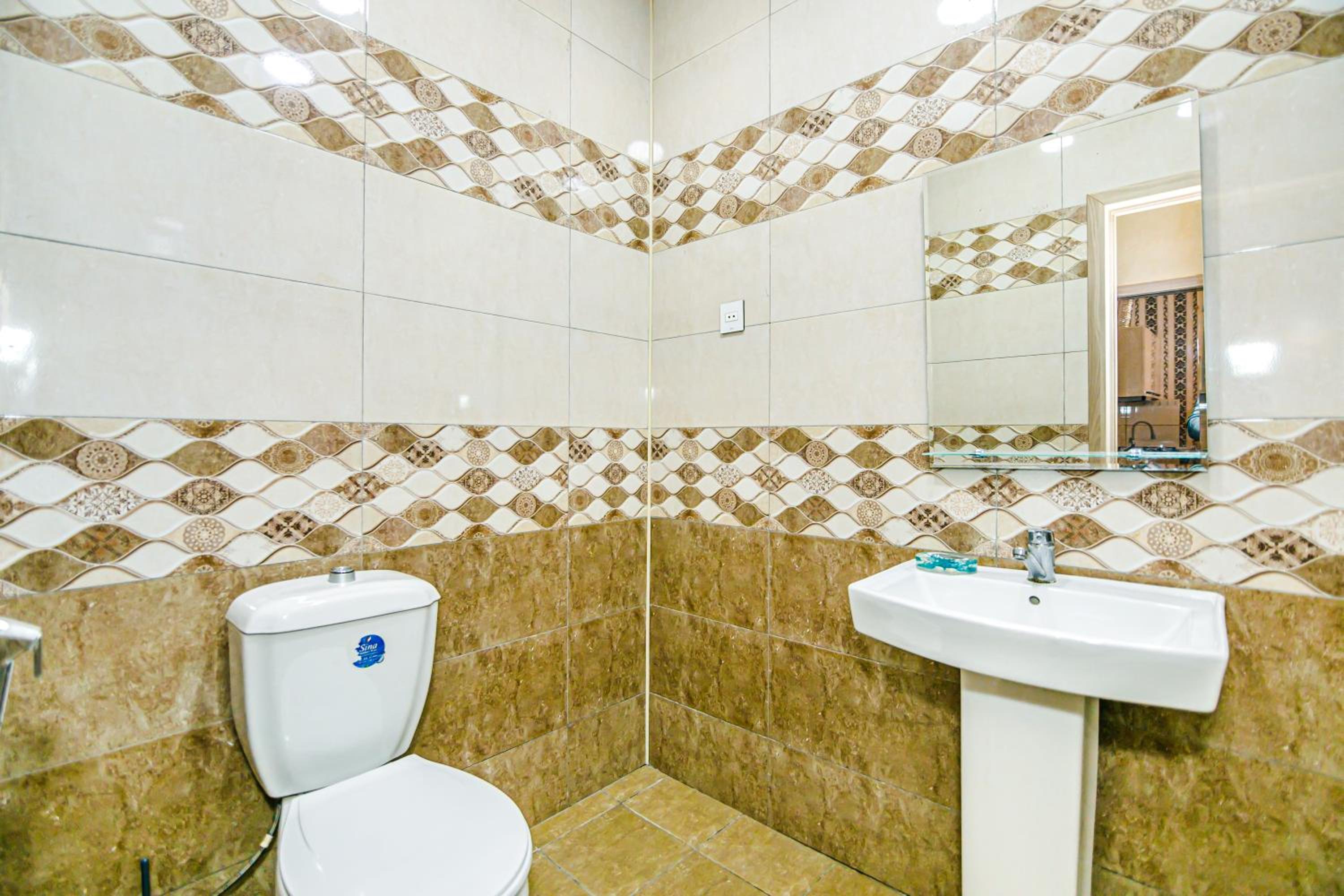 Deluxe Apartment 13