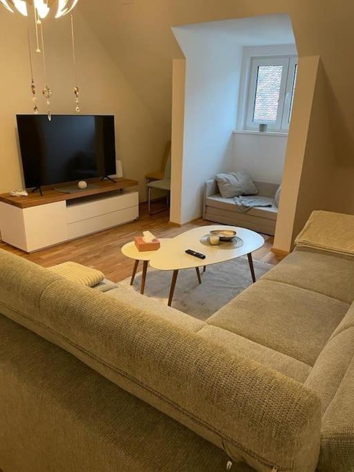 Convenient Apartment nähe Stadthalle