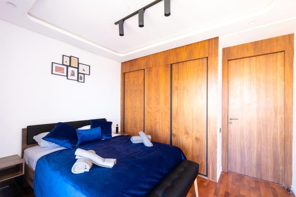 Chic 2 Bedroom with Mountain views Gueliz view 4