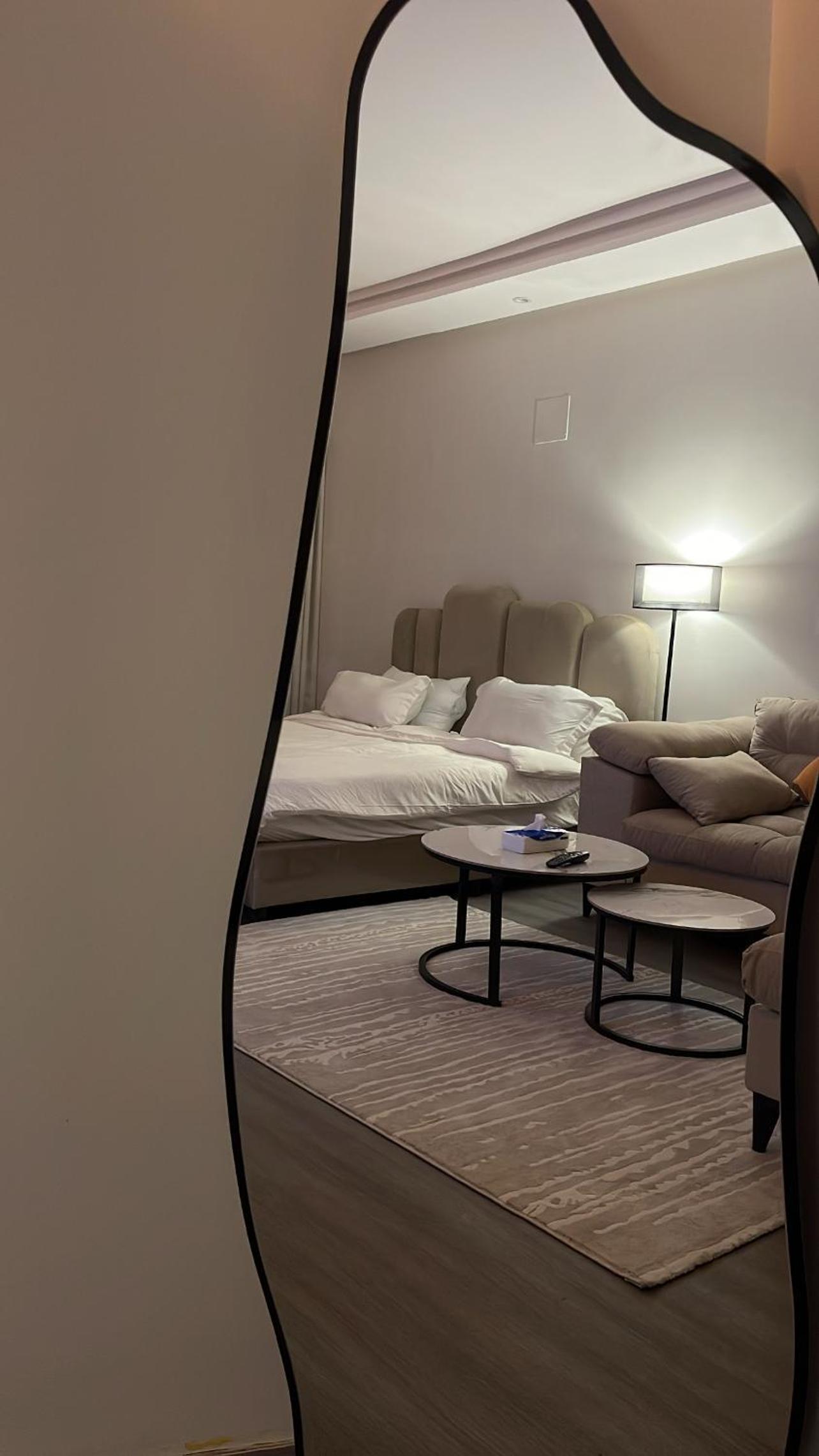 Elegant and quiet apartment with a private entrance