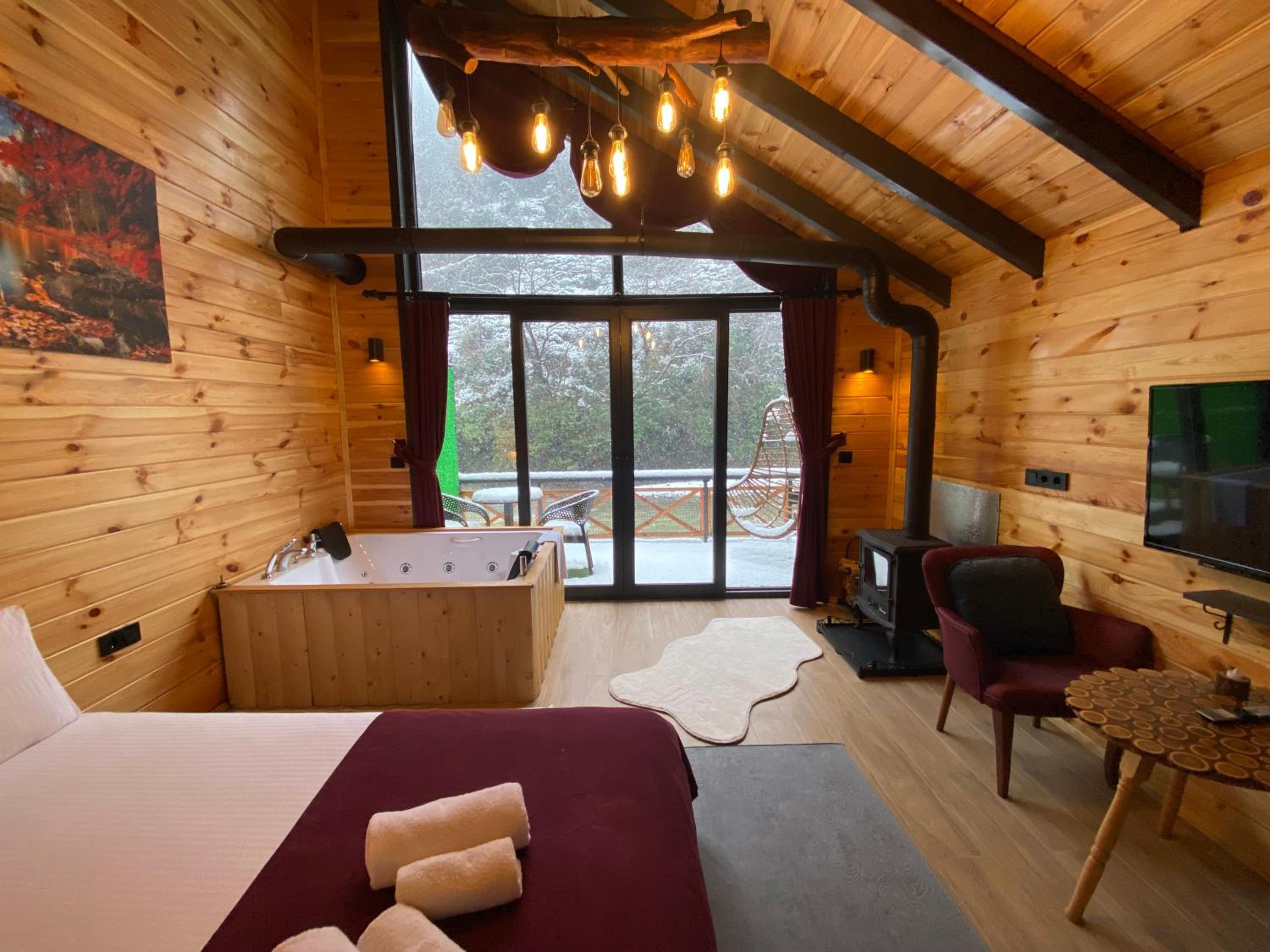 Suport Suit Bungalov