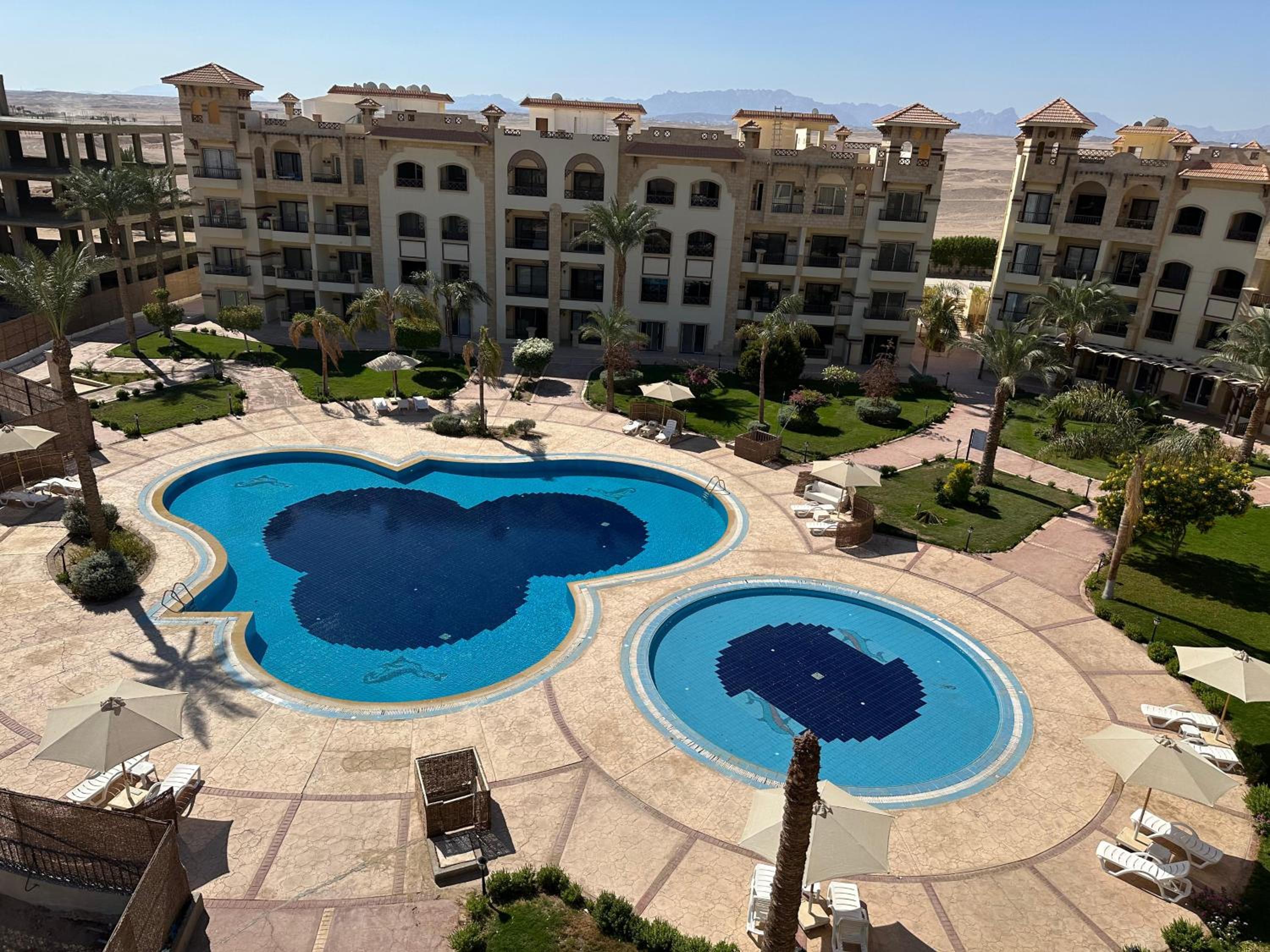 Al Saraya Sahl Hasheesh by Peaks