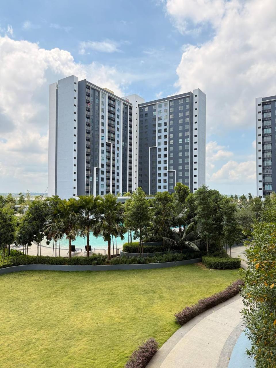 Maya bay Residences Splash Mania Gamuda Cove photo 5