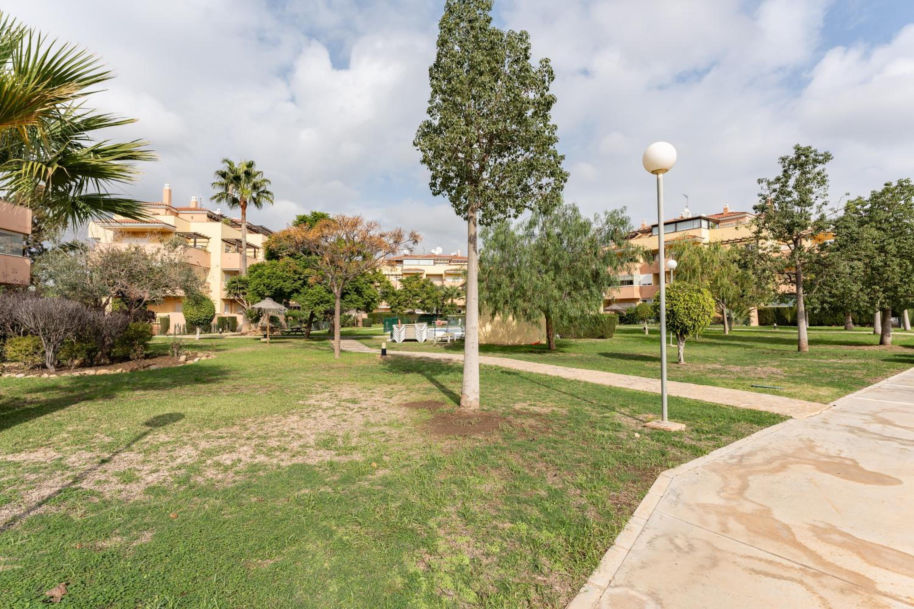 245 La Cala Los prados La Noria