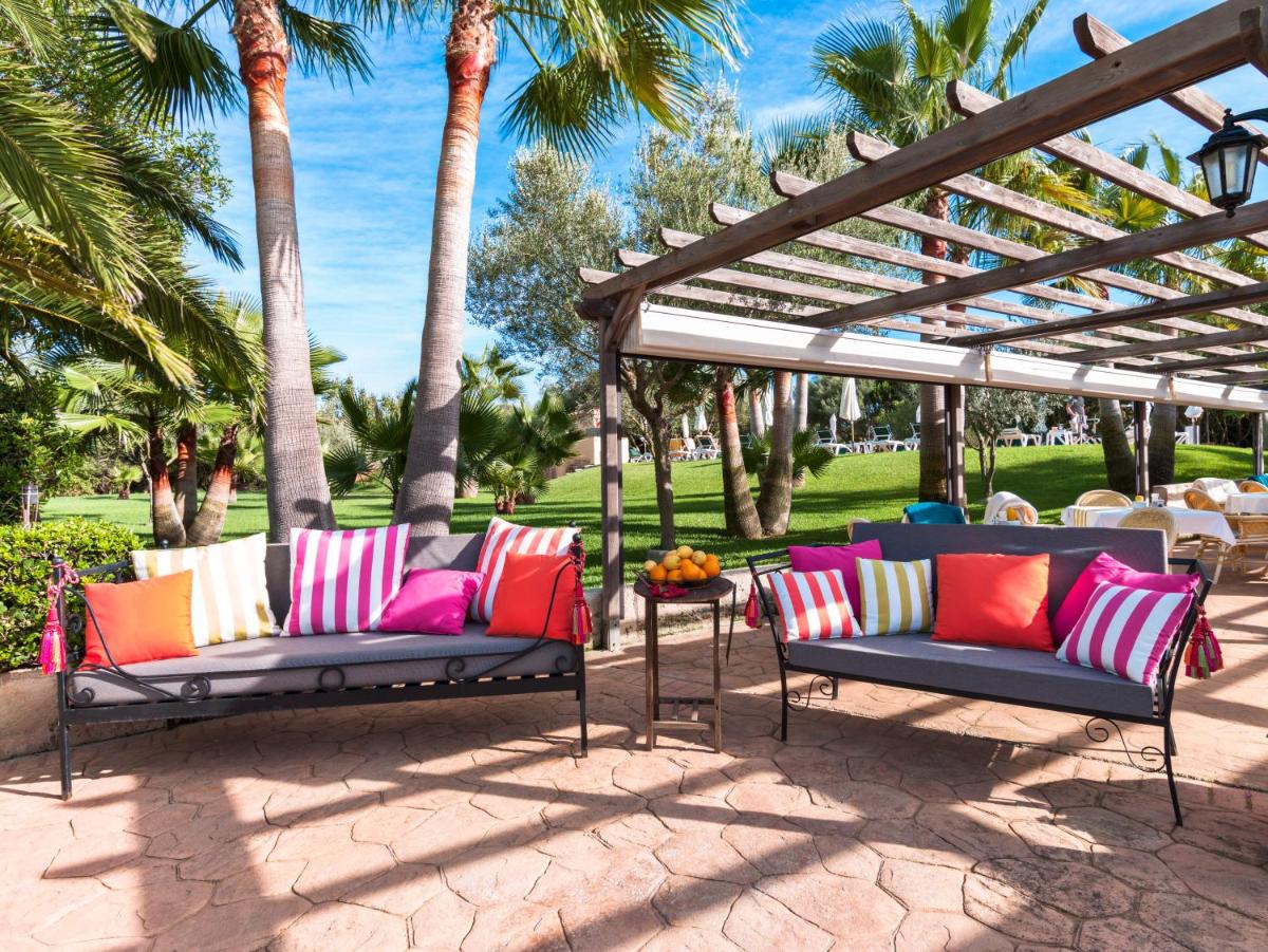outdoor BBQ area