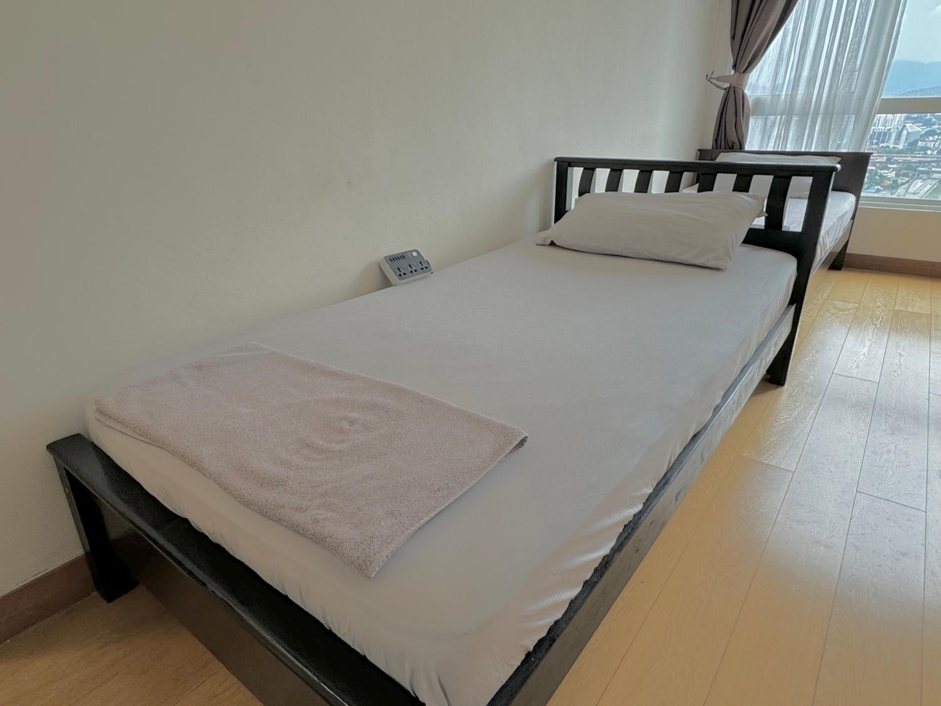Hushed Dorm KL