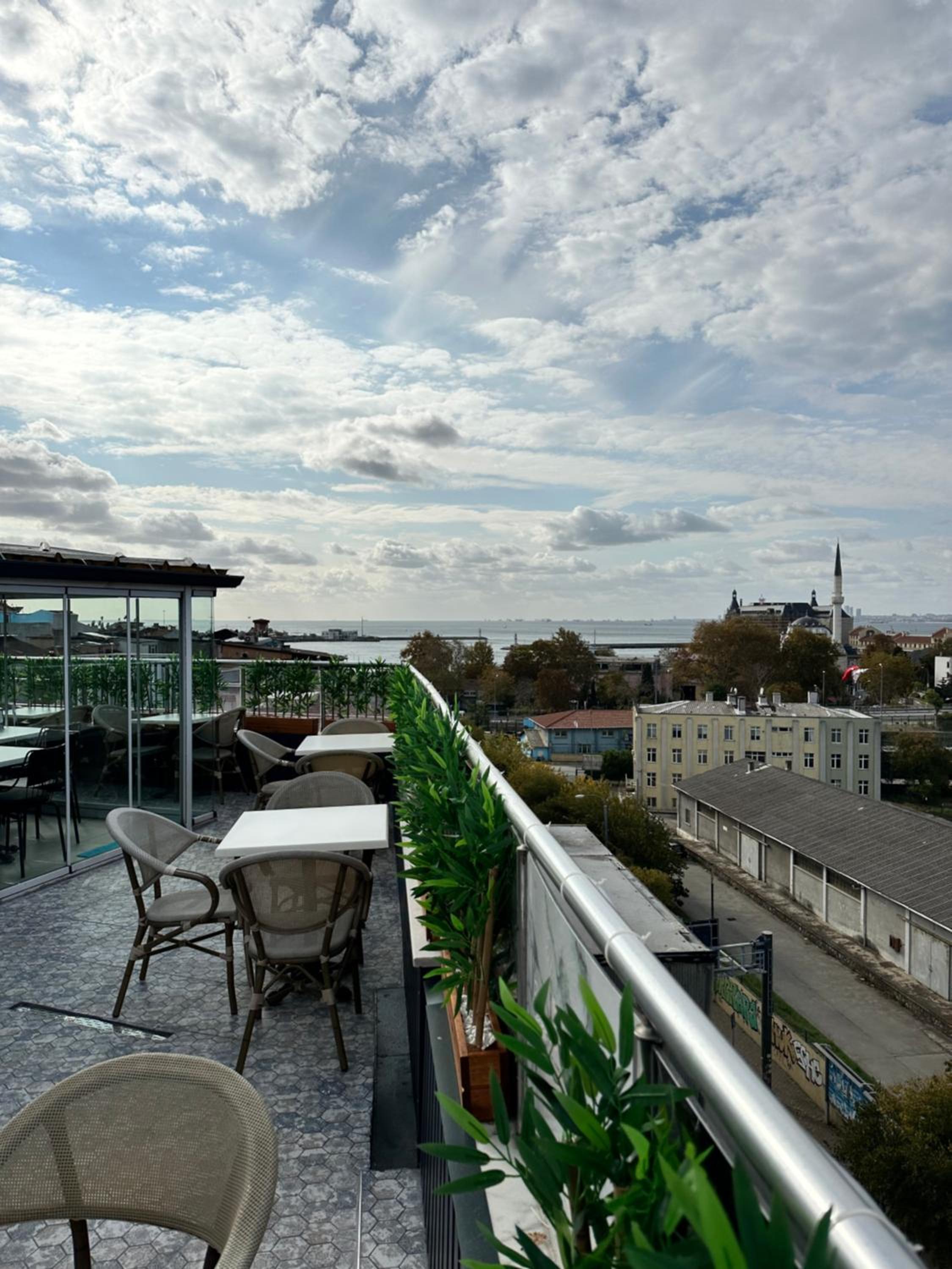Bade Otel - Image 39