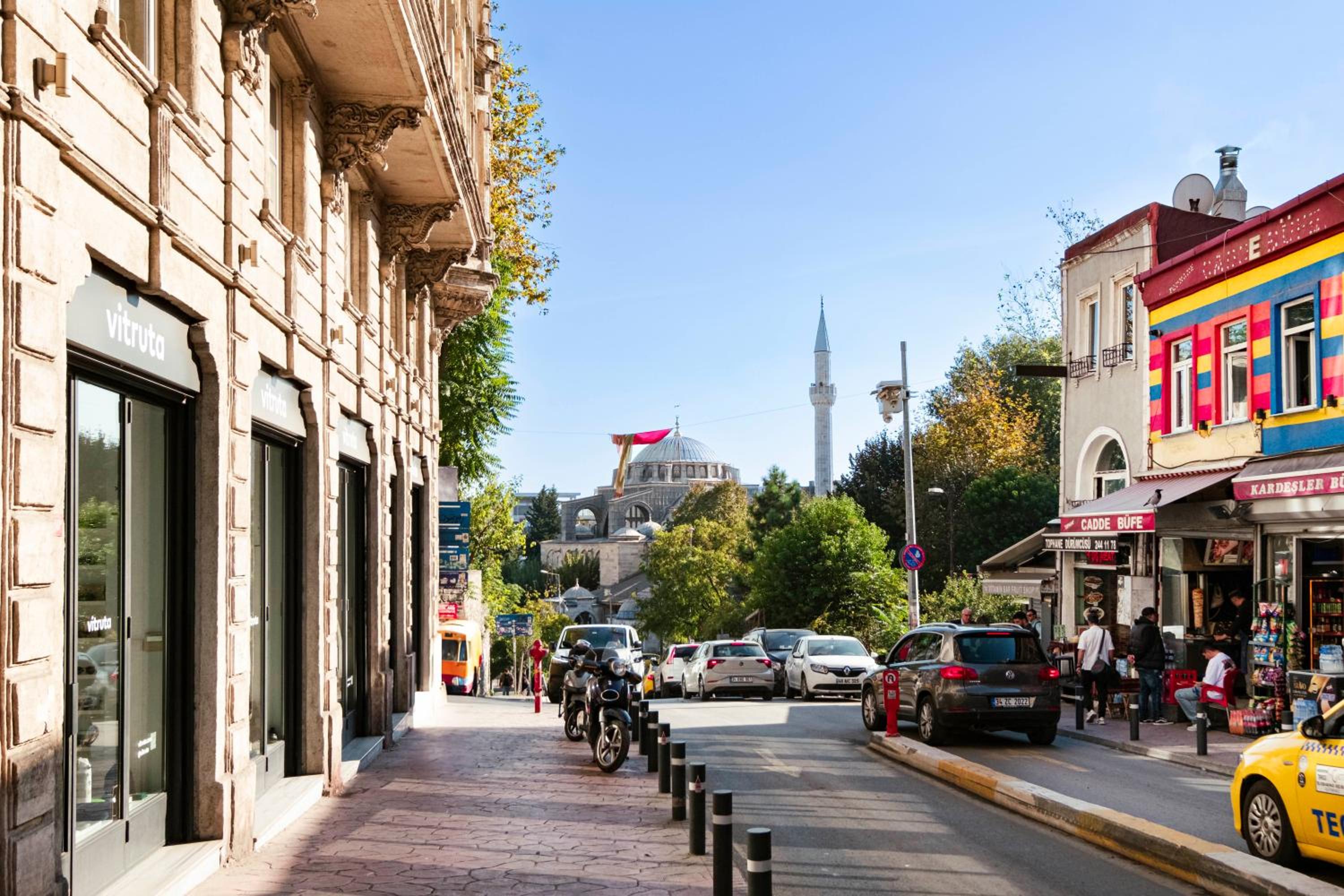 Homie Suites - ''Loft 27'' Urban Comfort Suites in the Heart of Cihangir