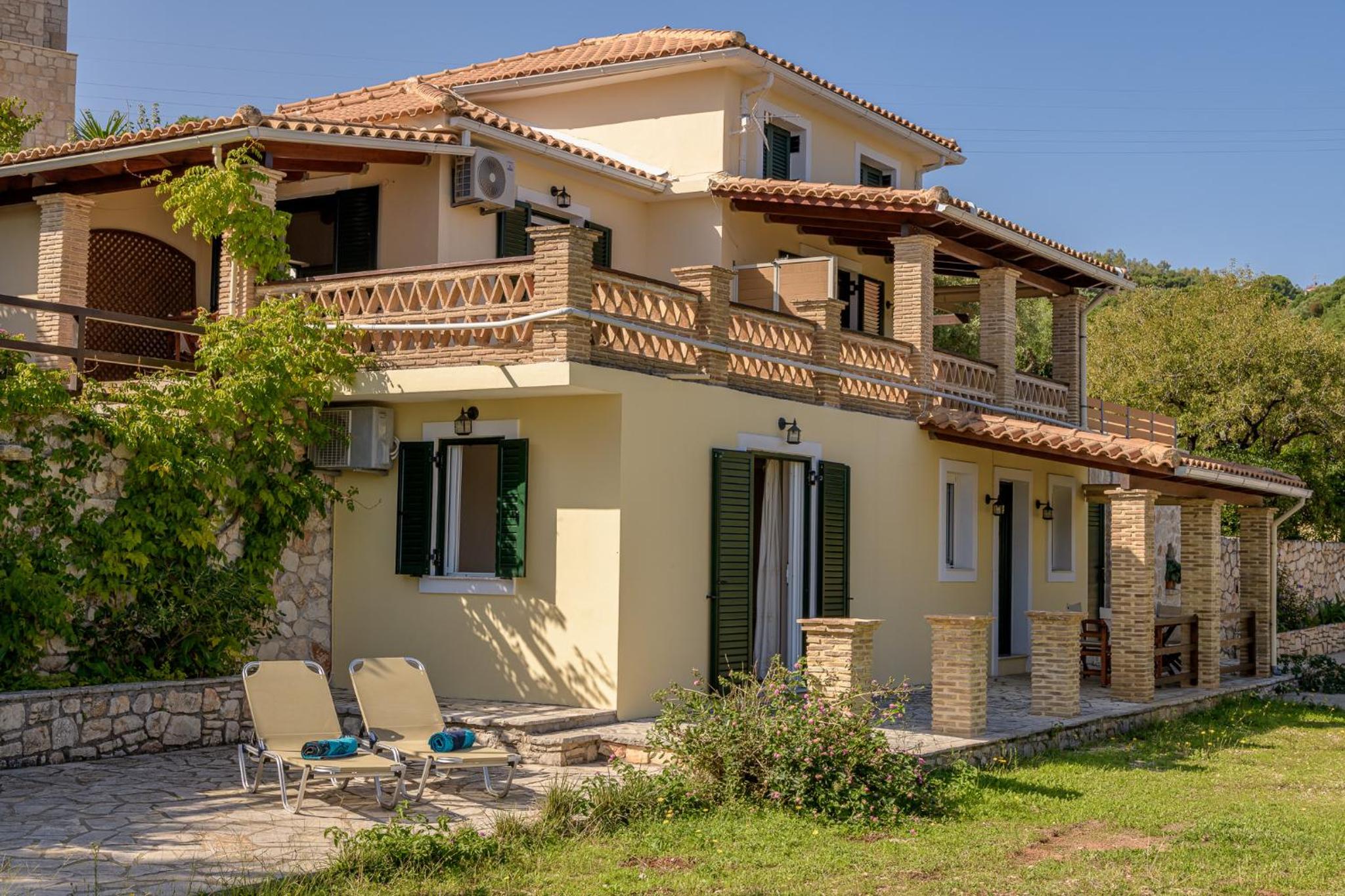 Villa Mare Studios view 4