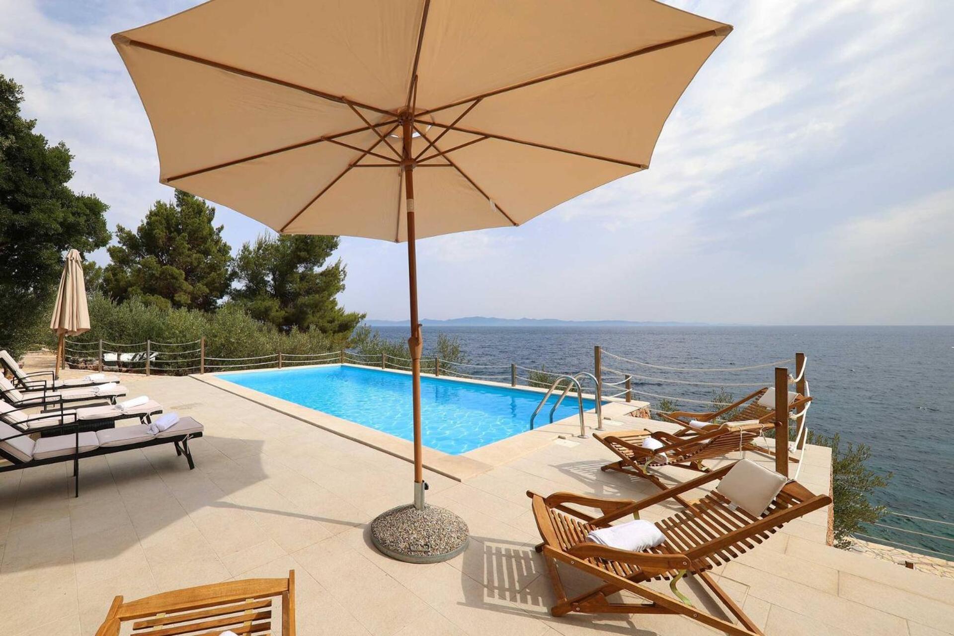 Dingač Village Luxury Resort view 3