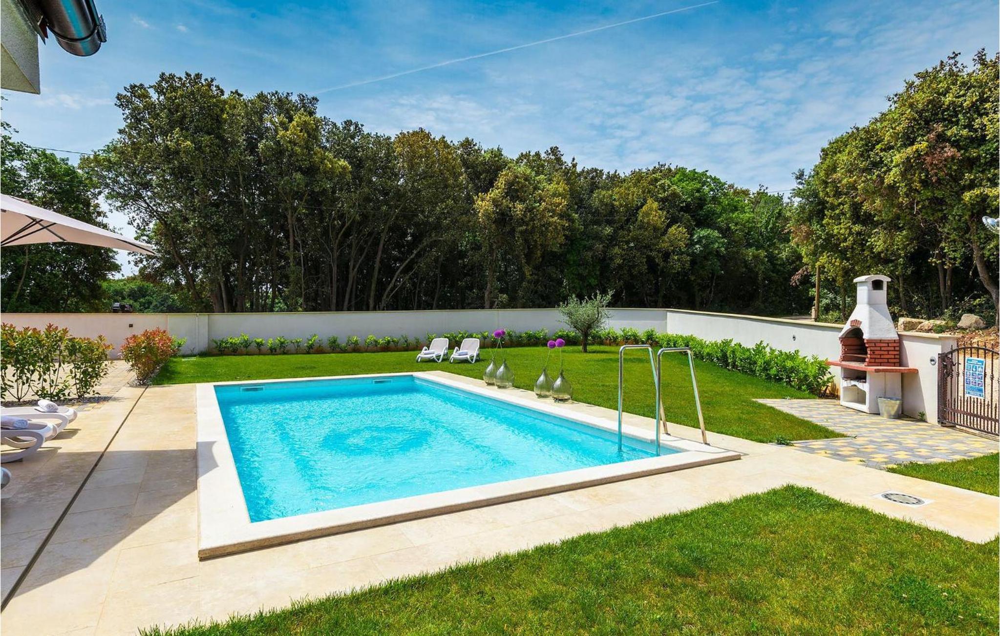 Villa Lola