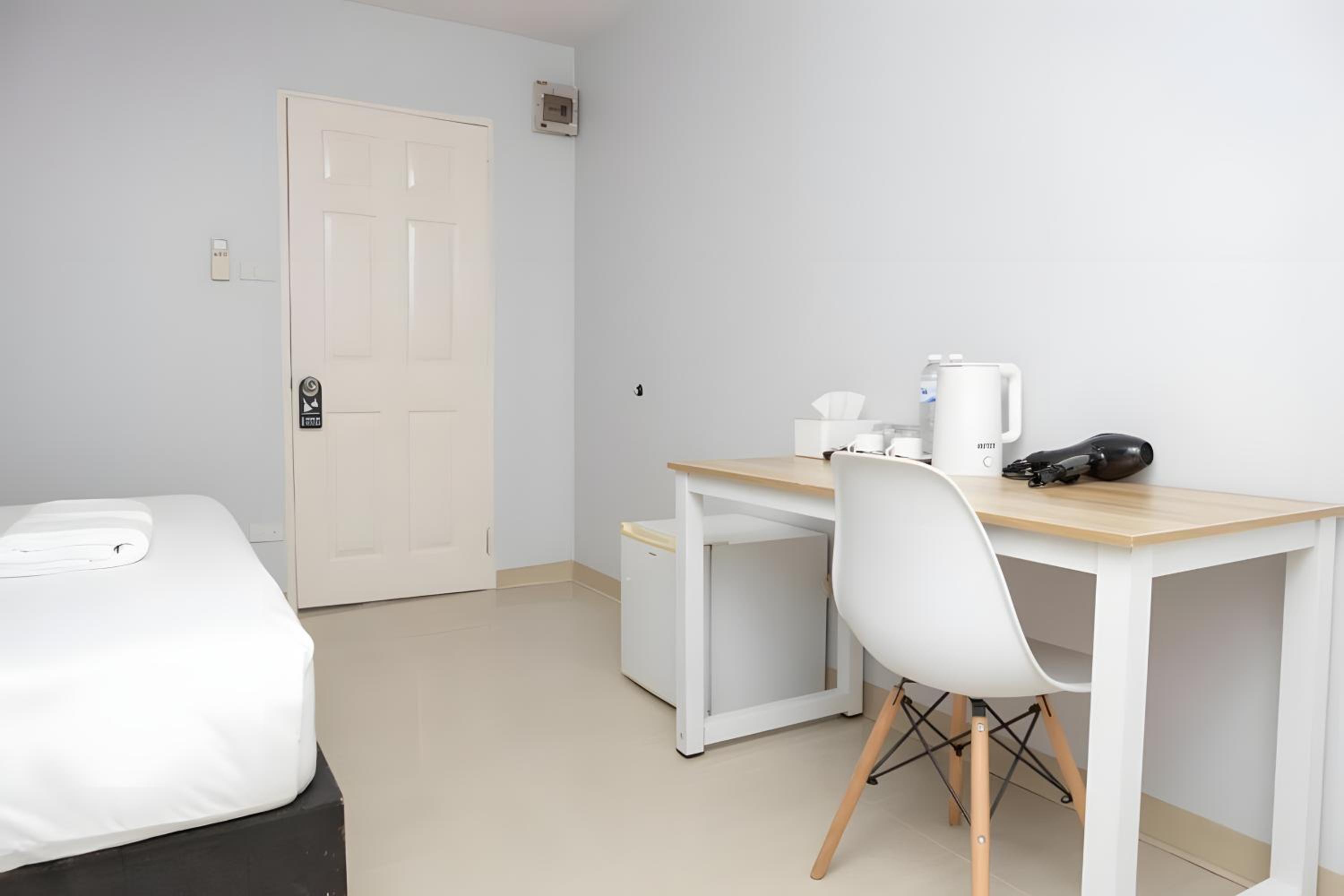 Elite Hotel Nana Sukhumvit 3