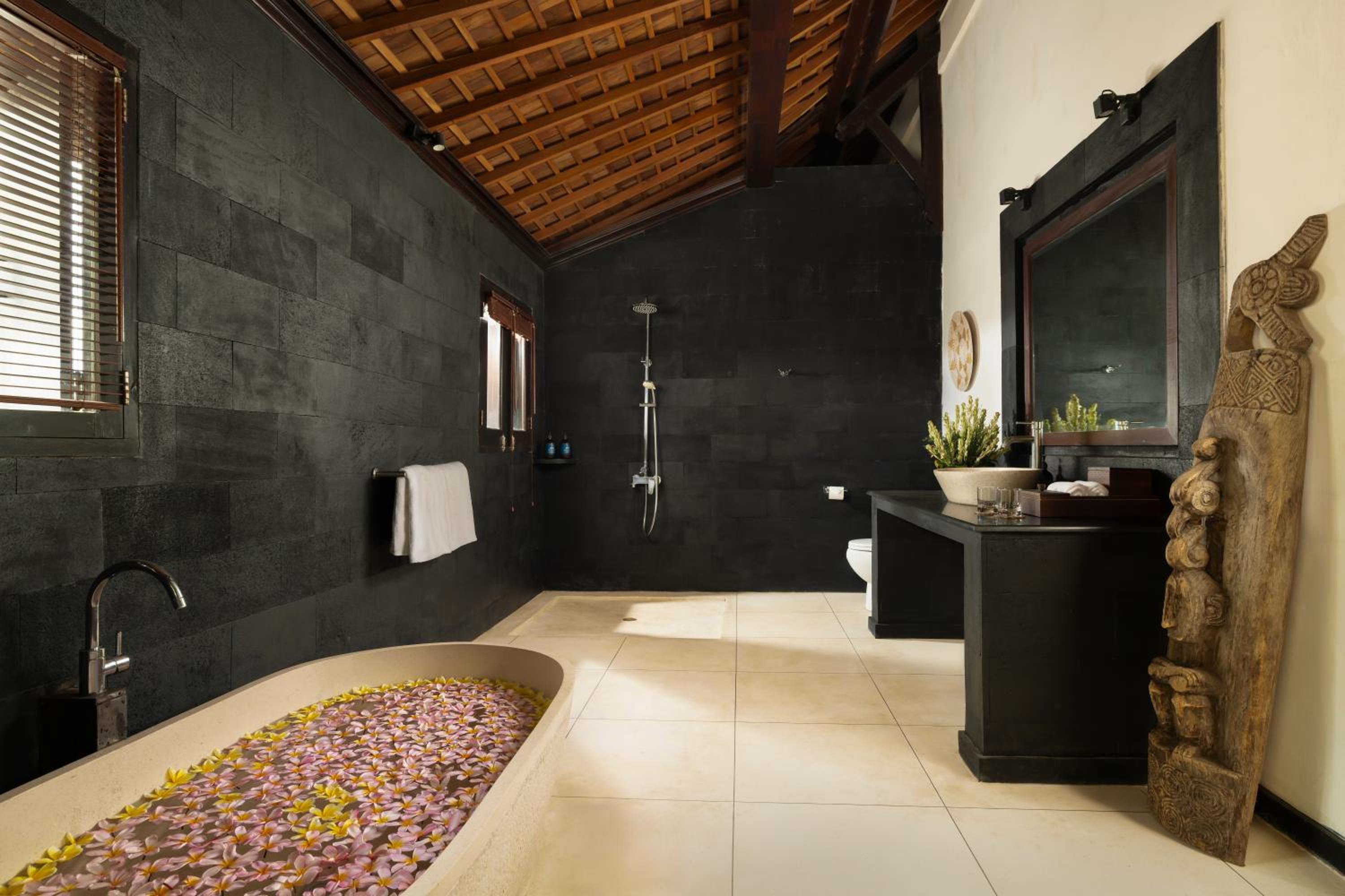 Villa Leona Suweta Ubud by Nakula