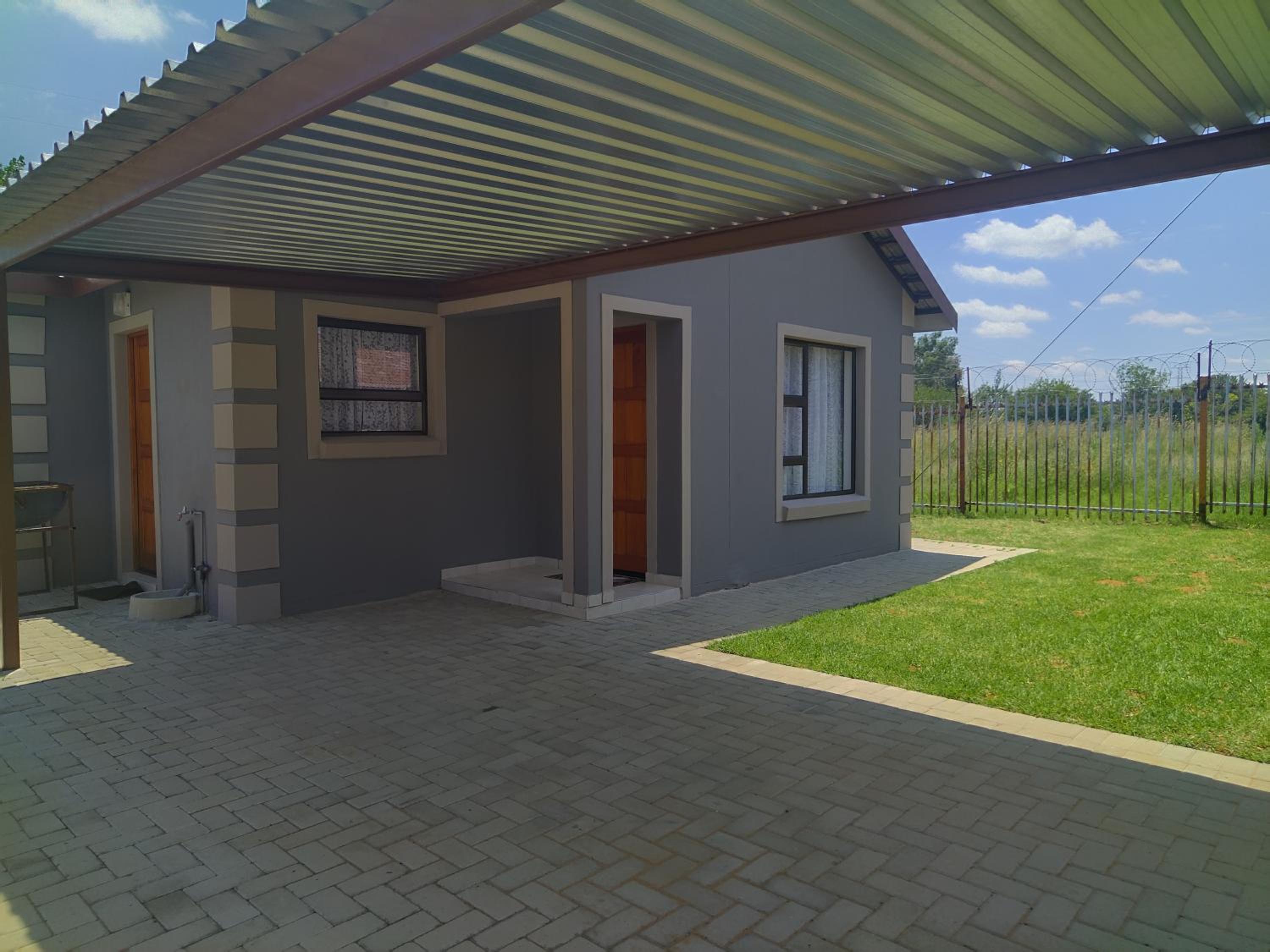 MV self-catering - Units view 2