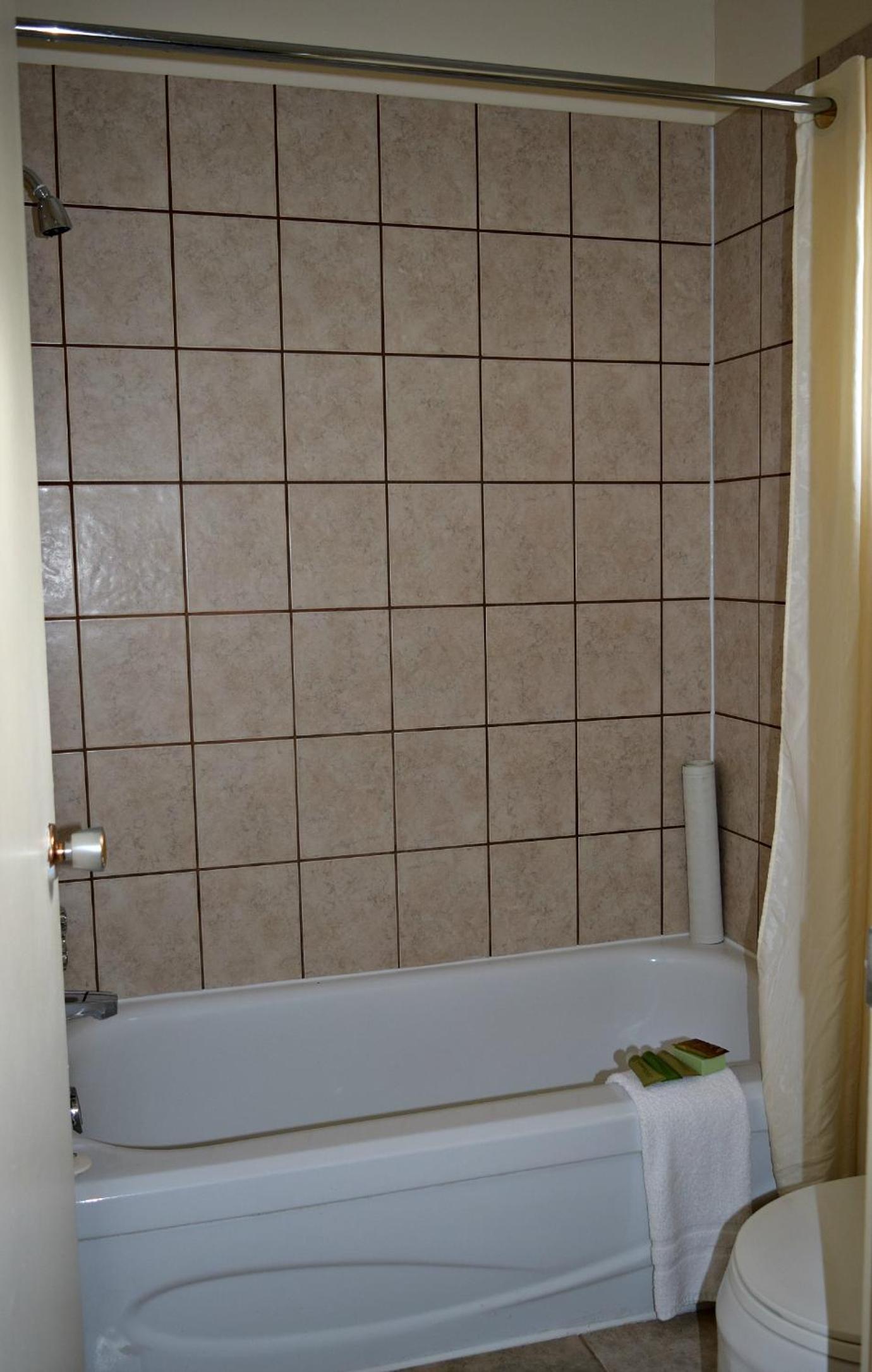 Centre Suite Inns Motel