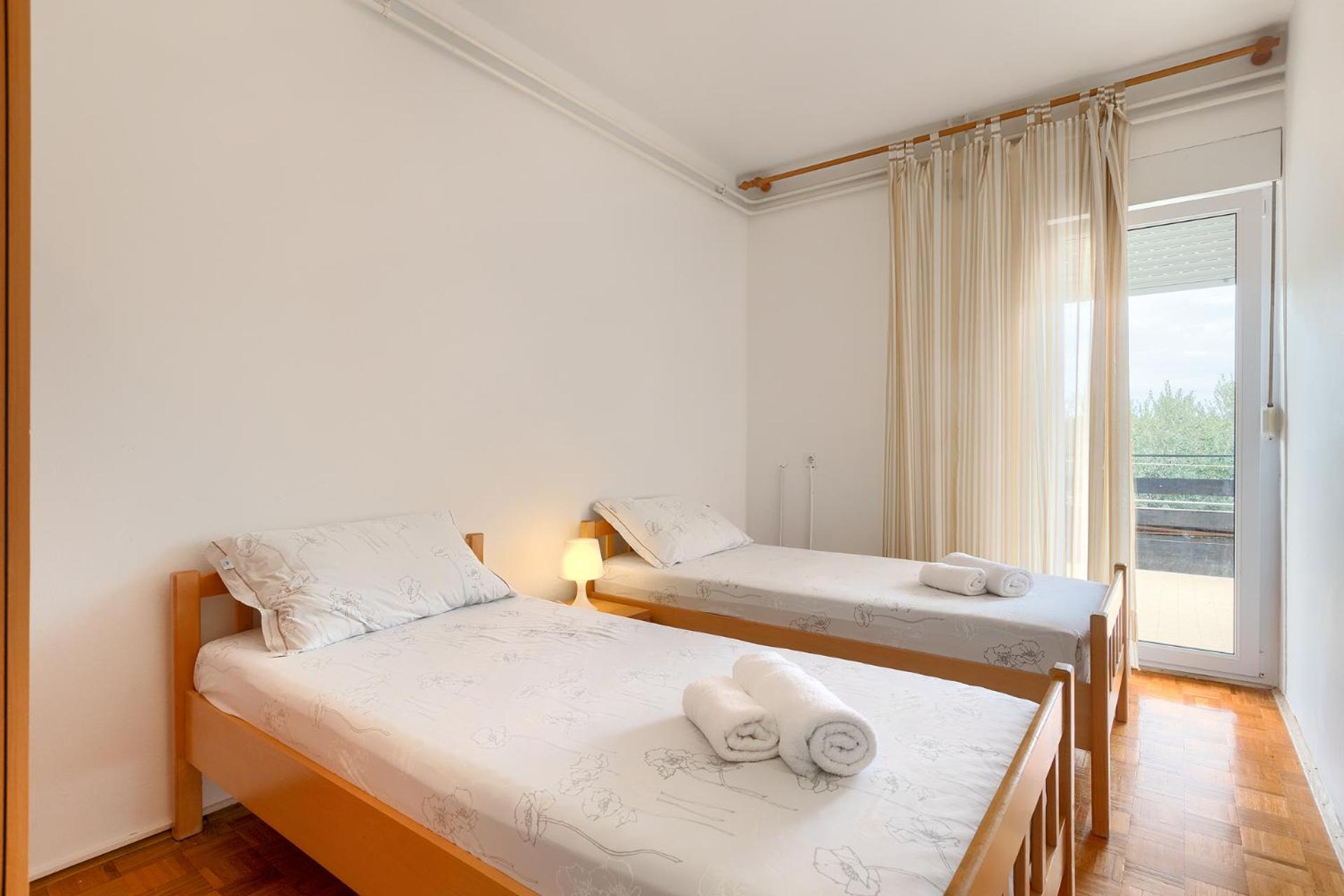 Apartments Erla view 4