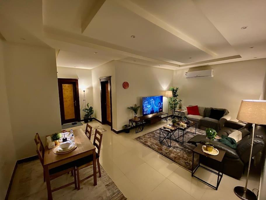 Jasmine 3, self-checkin,2 bedroom and living room
