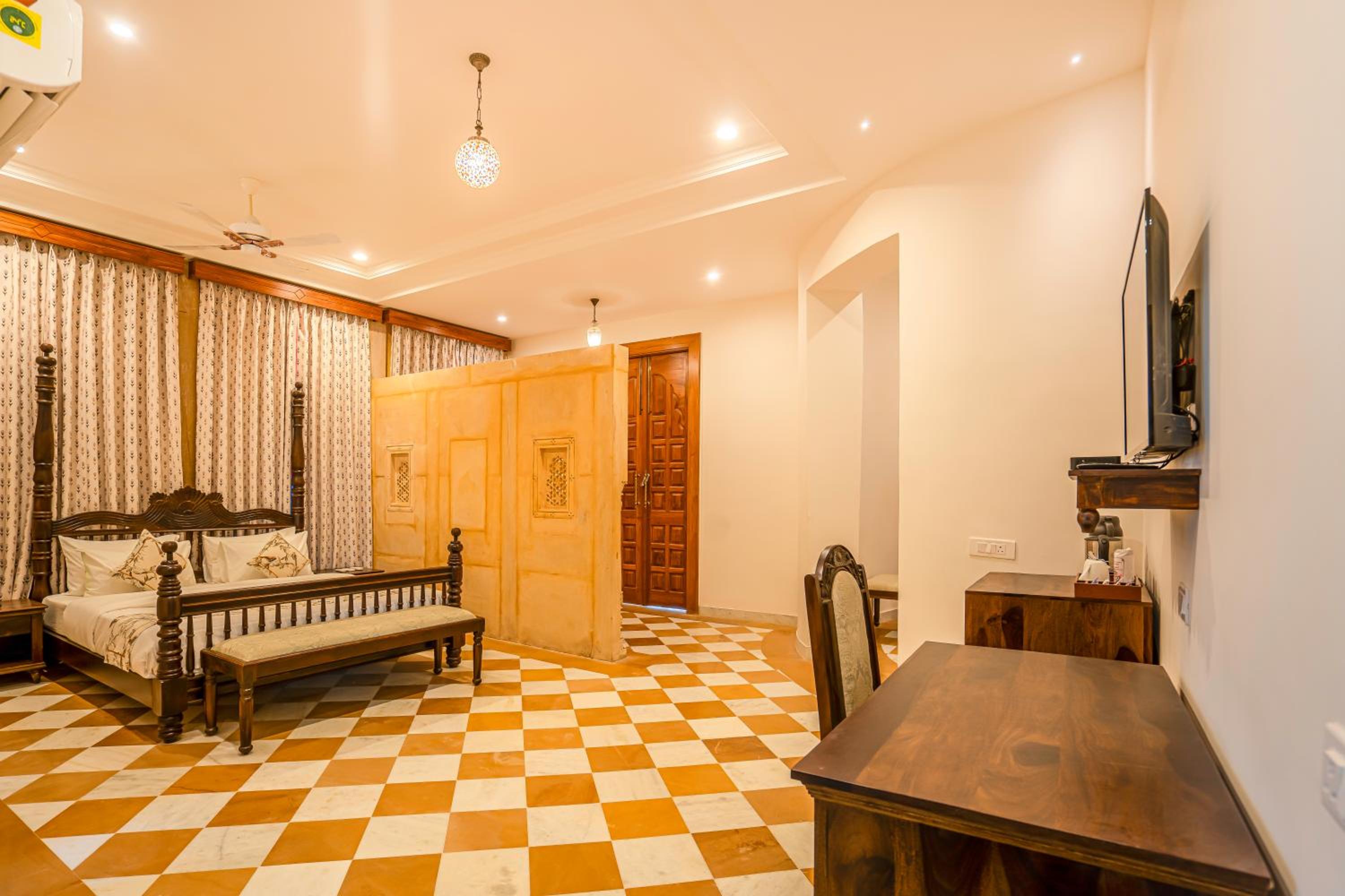 hotel room