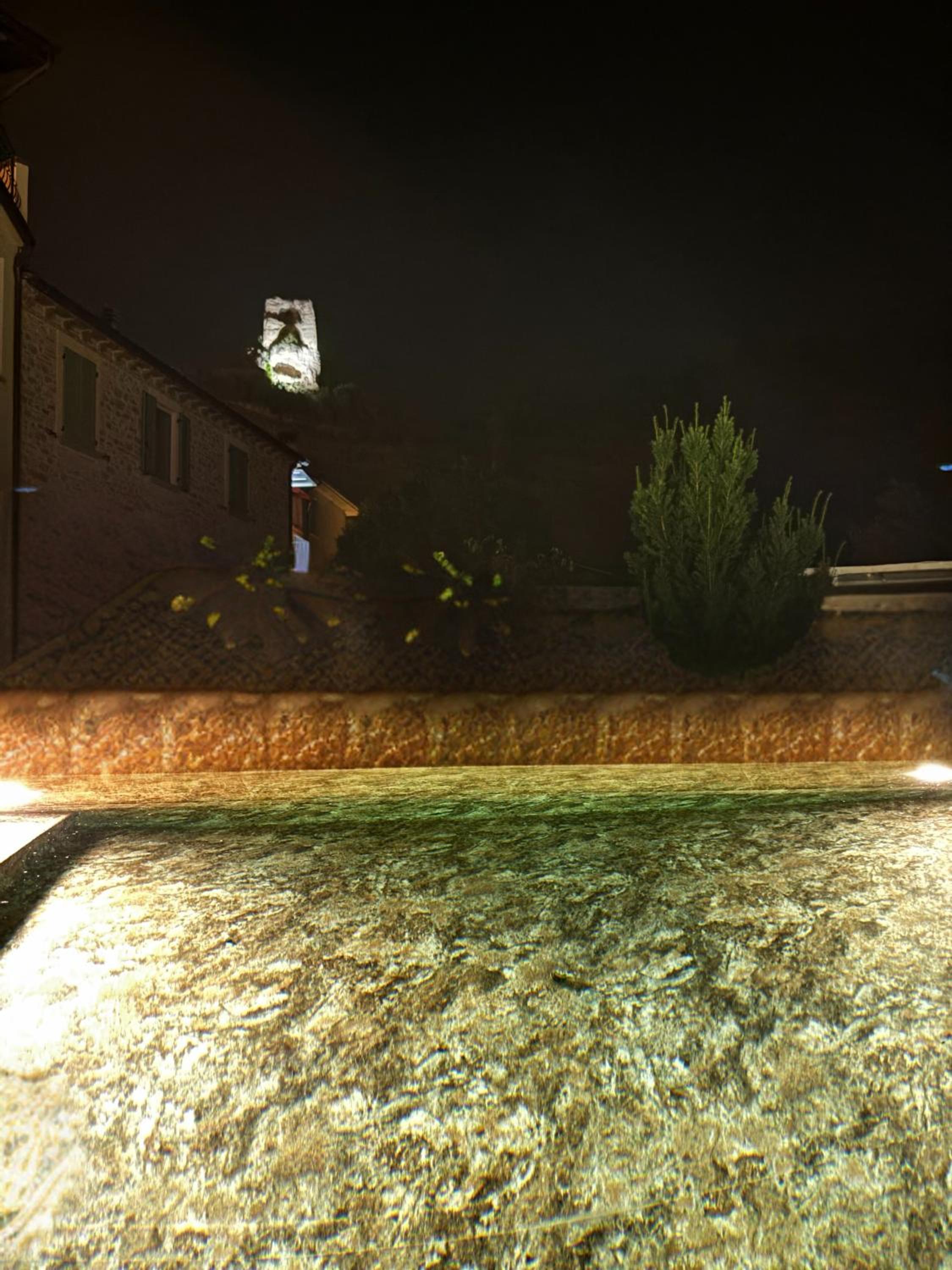 Riva Quartarola view 2