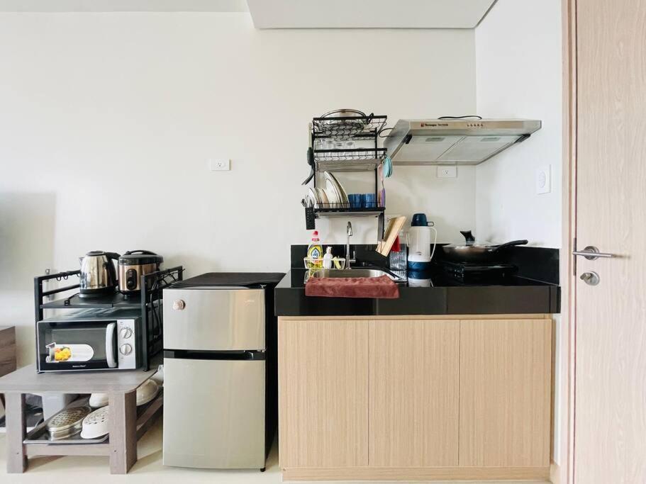 SM 4 Simple & Spacious view 2