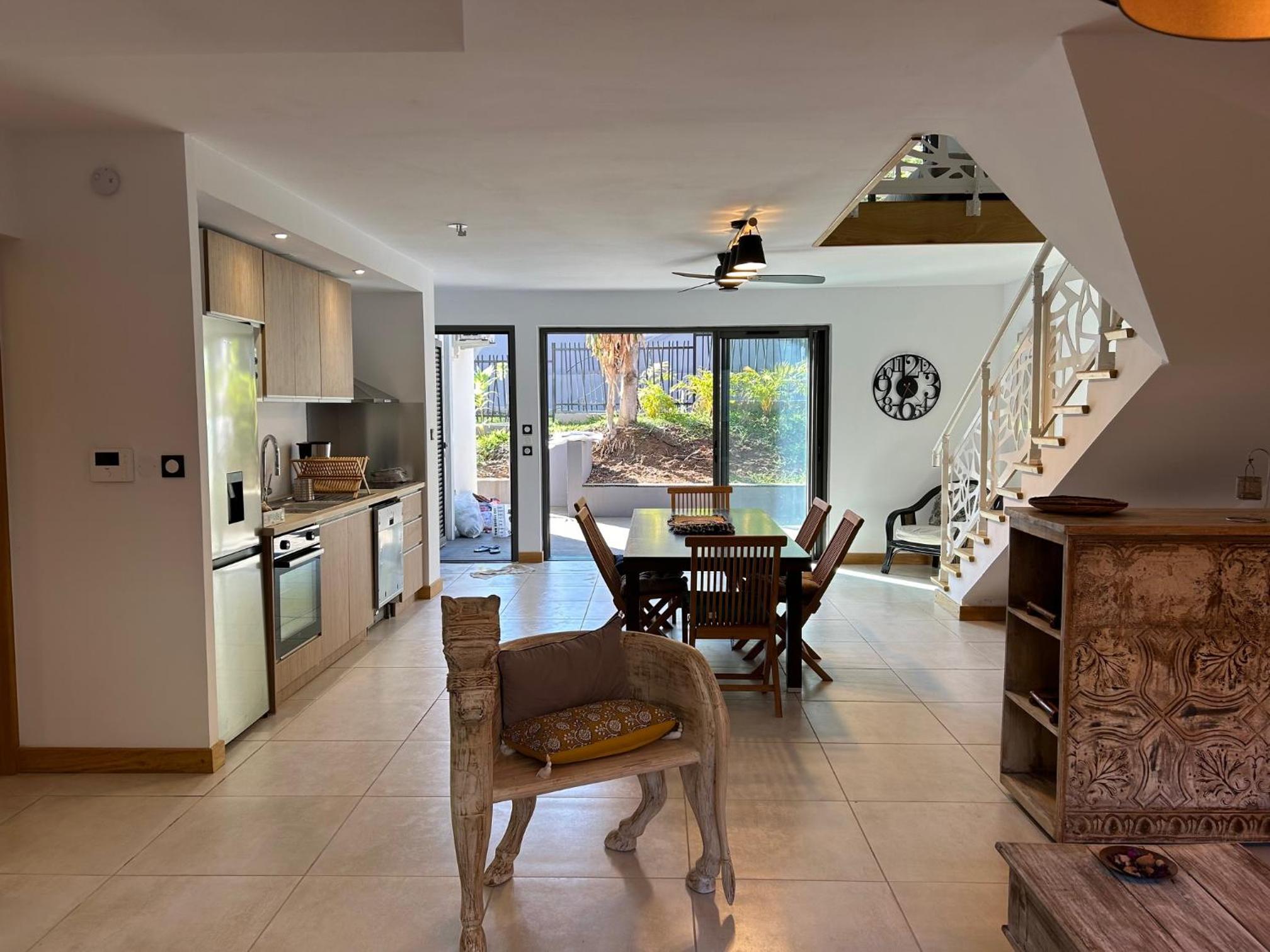 Grand Duplex en Rez de jardin centre ville de Saint-Gilles-les-Bains view 5