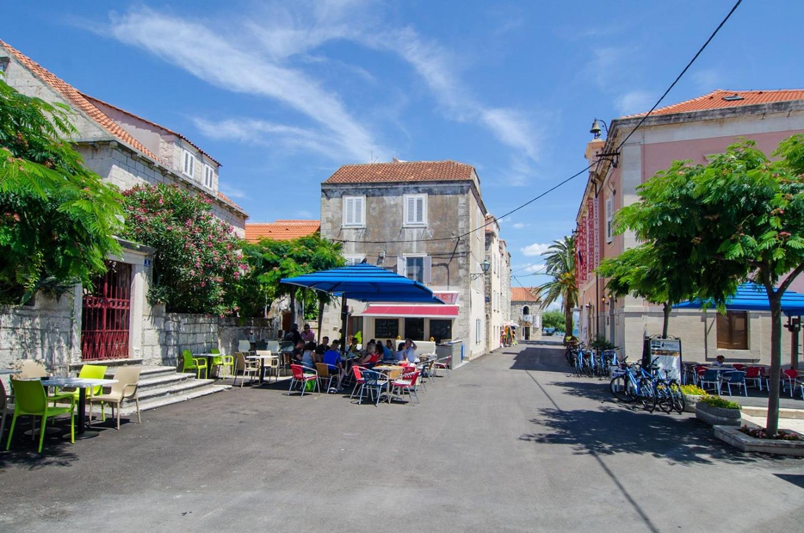 NML Holiday Apartments