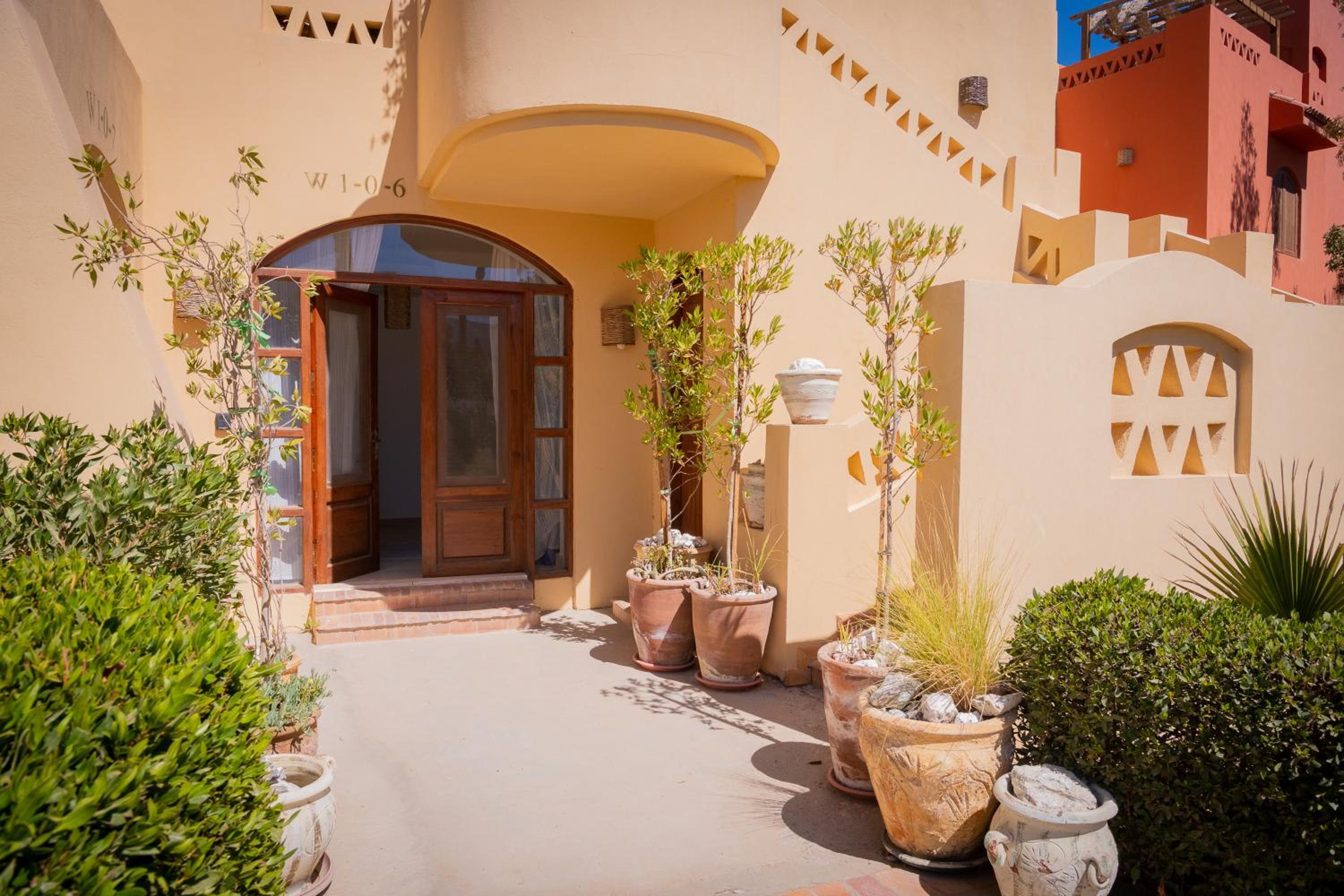 Style Apartment in nubian design at lagoon