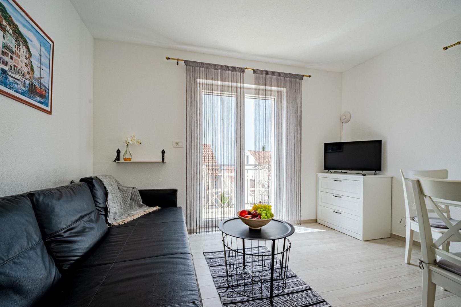 NML Holiday Apartments photo 5