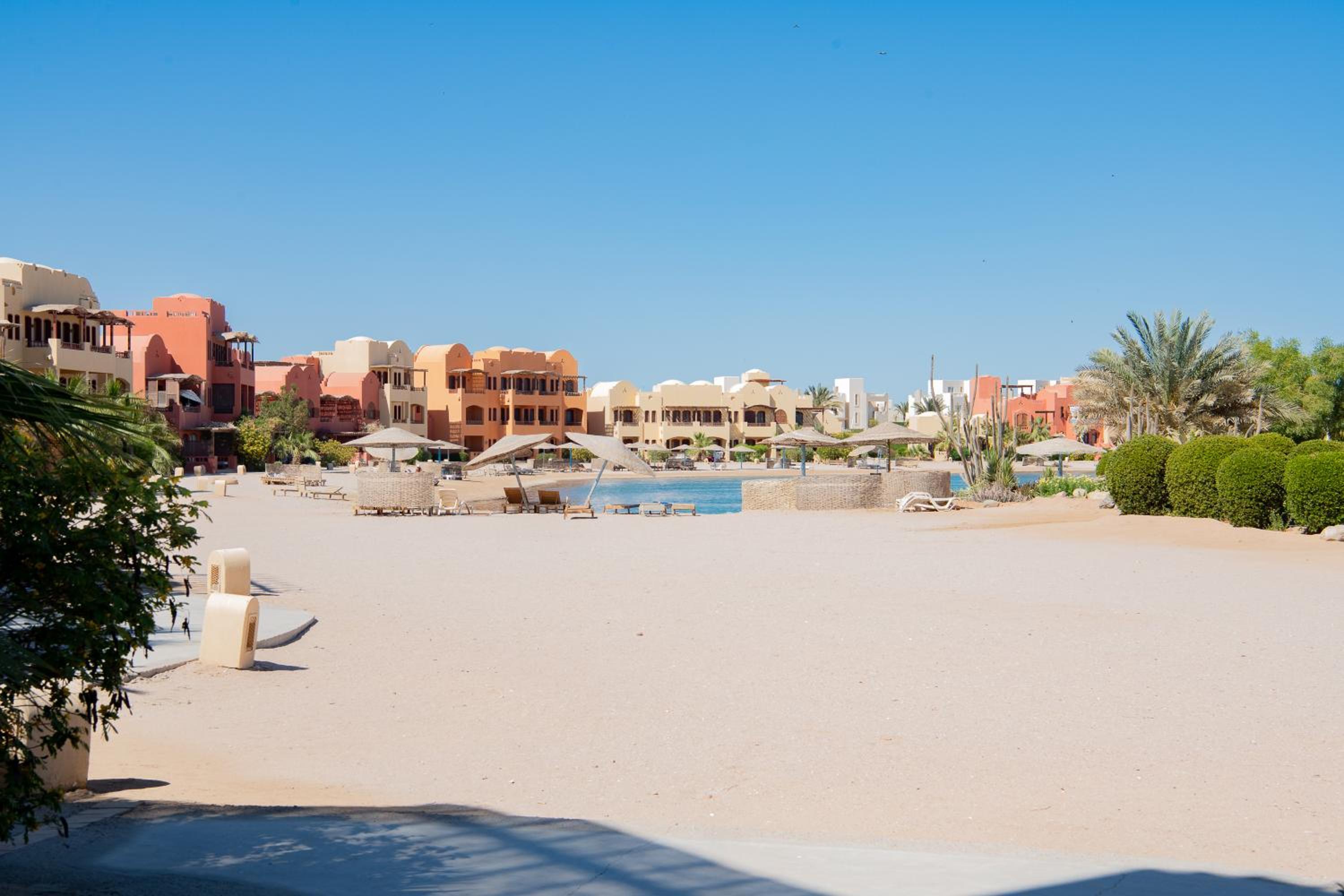 Style Apartment in nubian design at lagoon