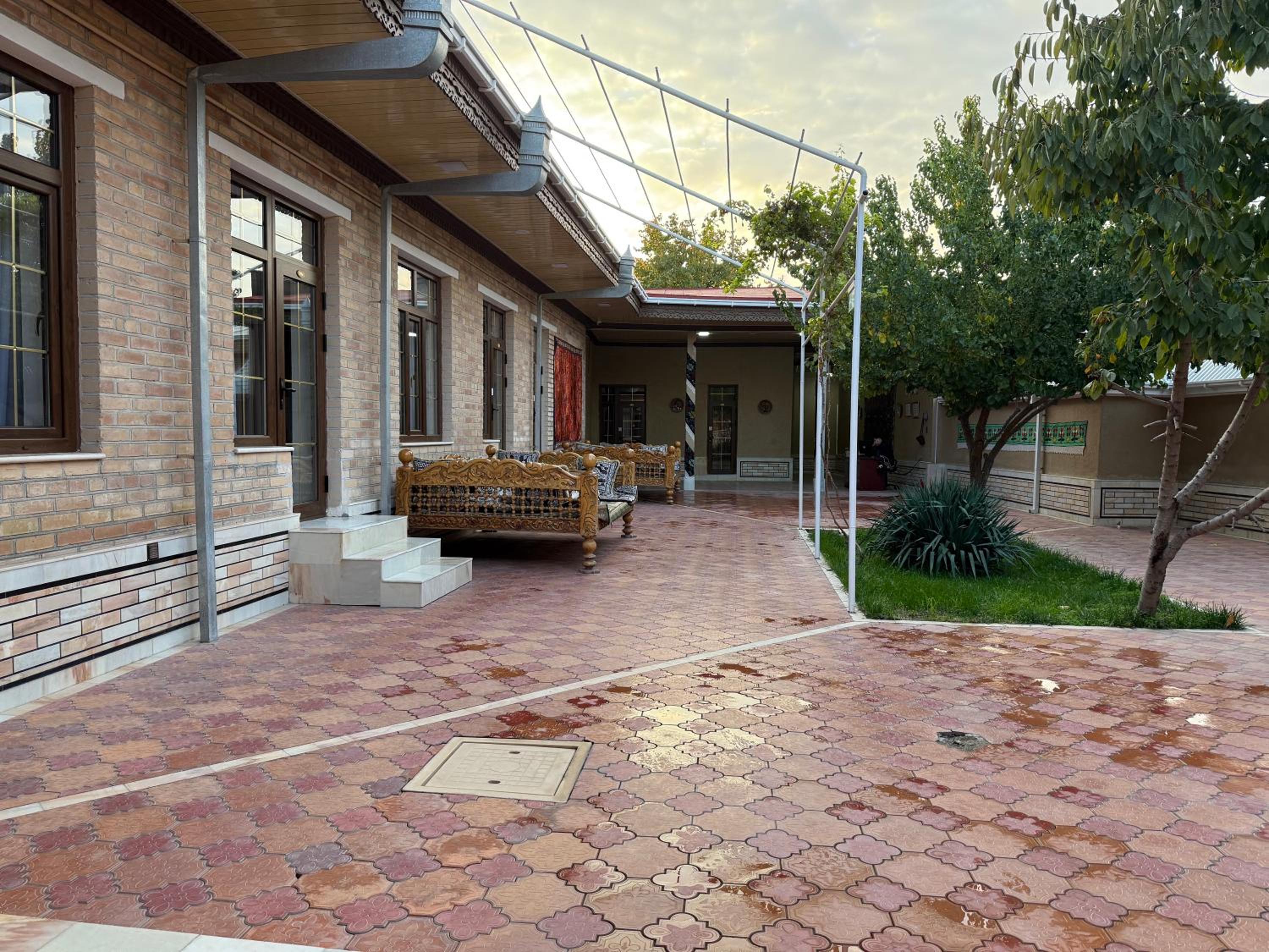 Salomat guest house