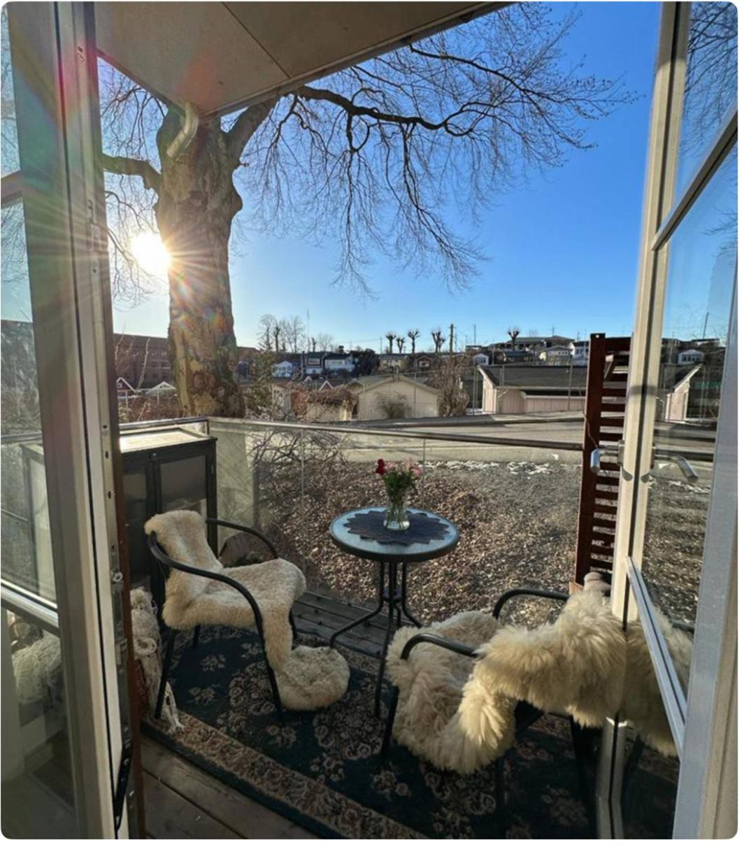 Central Apartment with Free Parking & Roof Terrace view 4