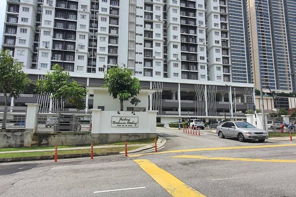 2BR3B Cozy near Sri Petaling Bukit Jalil Stadium