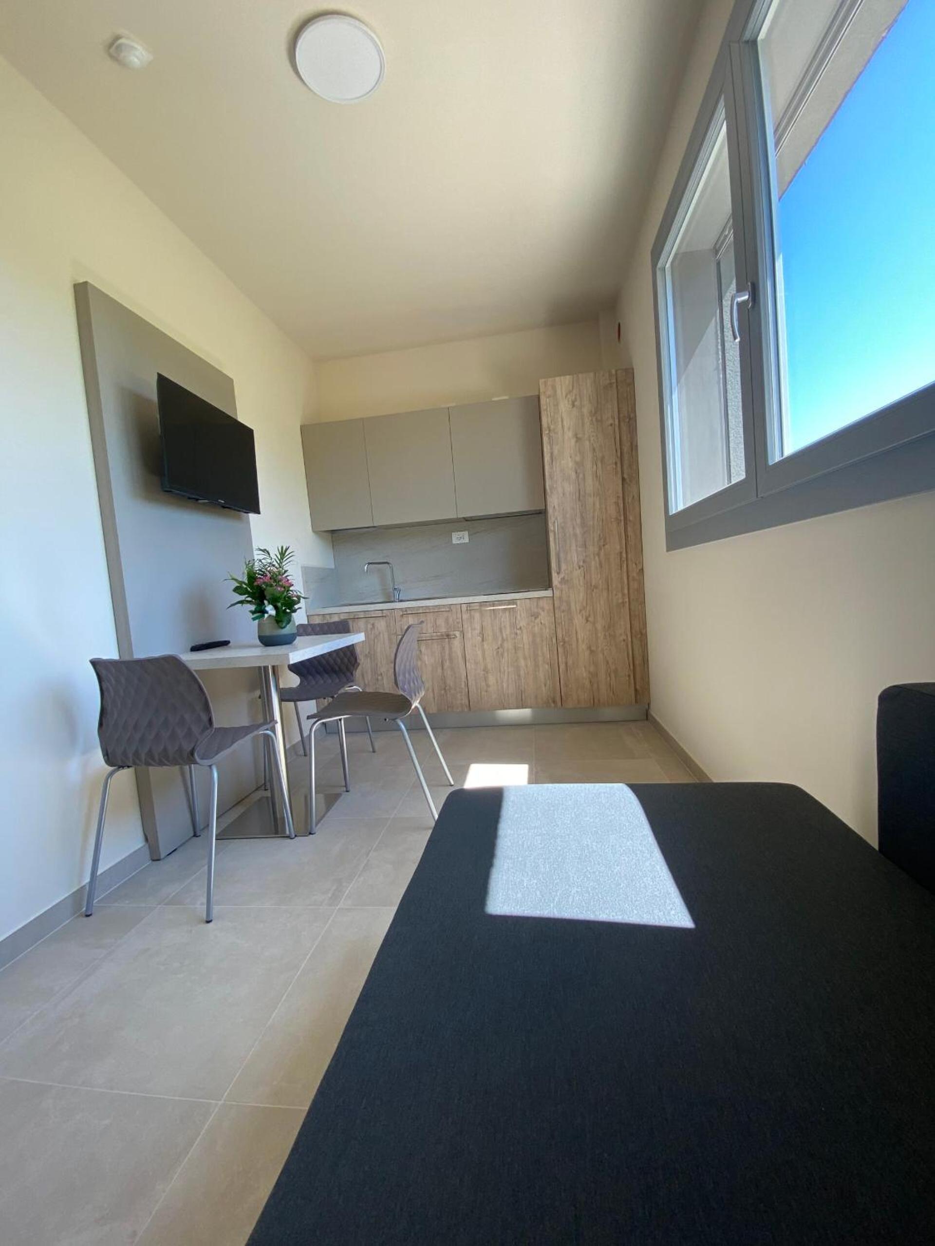 Residence Montefeltro Pesaro - Il Lupo Affitta