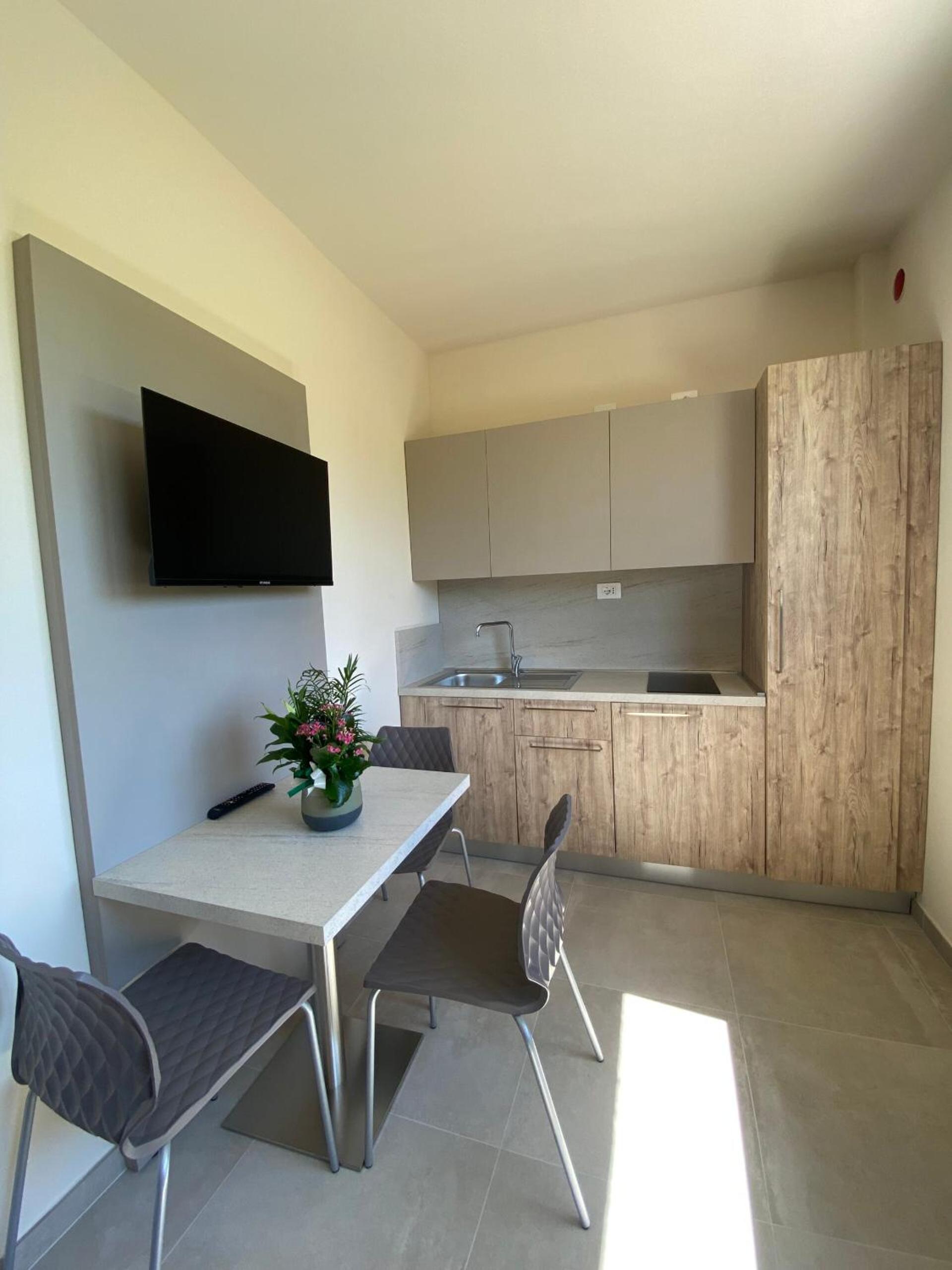 Residence Montefeltro Pesaro - Il Lupo Affitta
