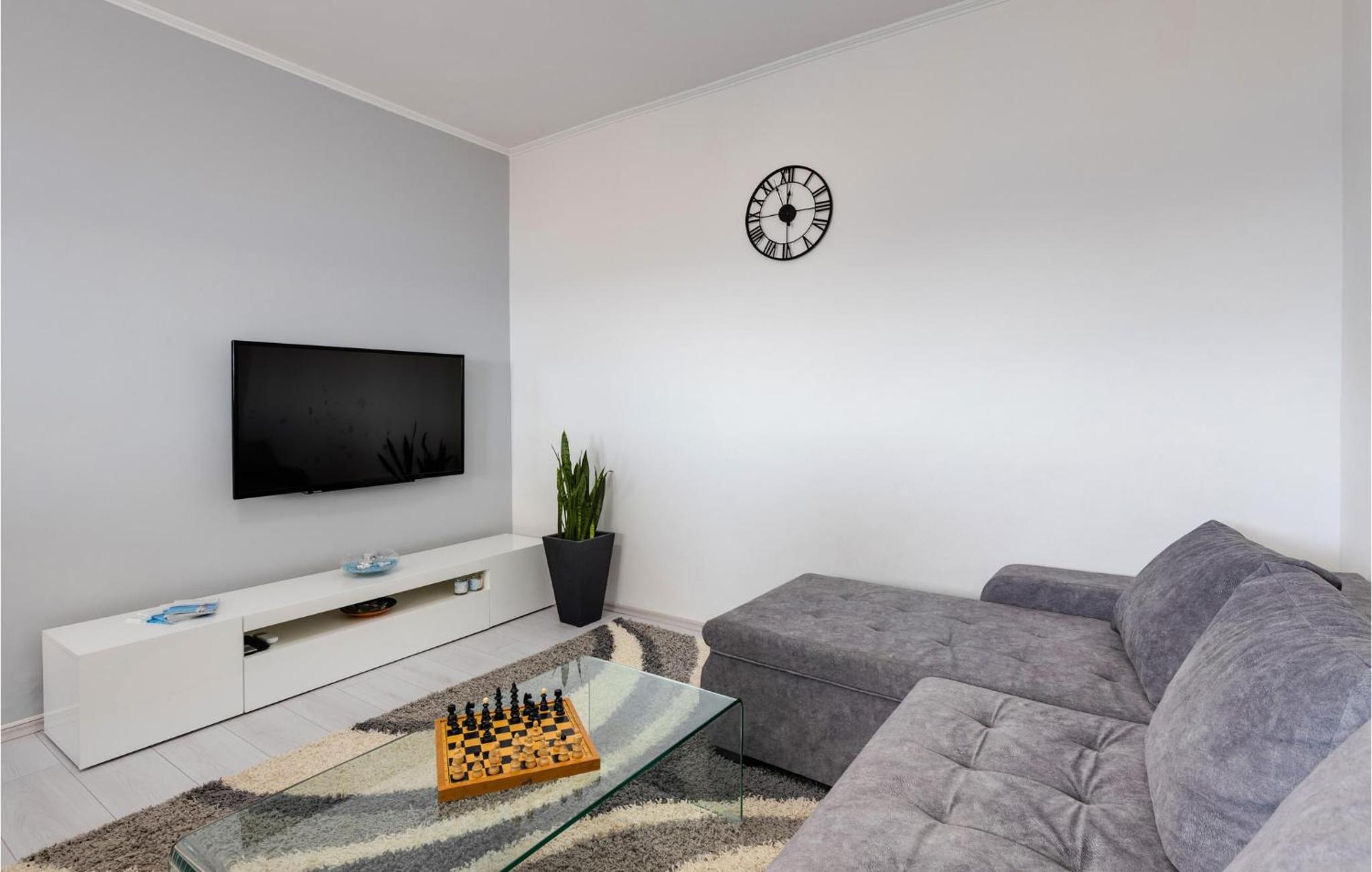 Stunning Home In Dramalj view 3