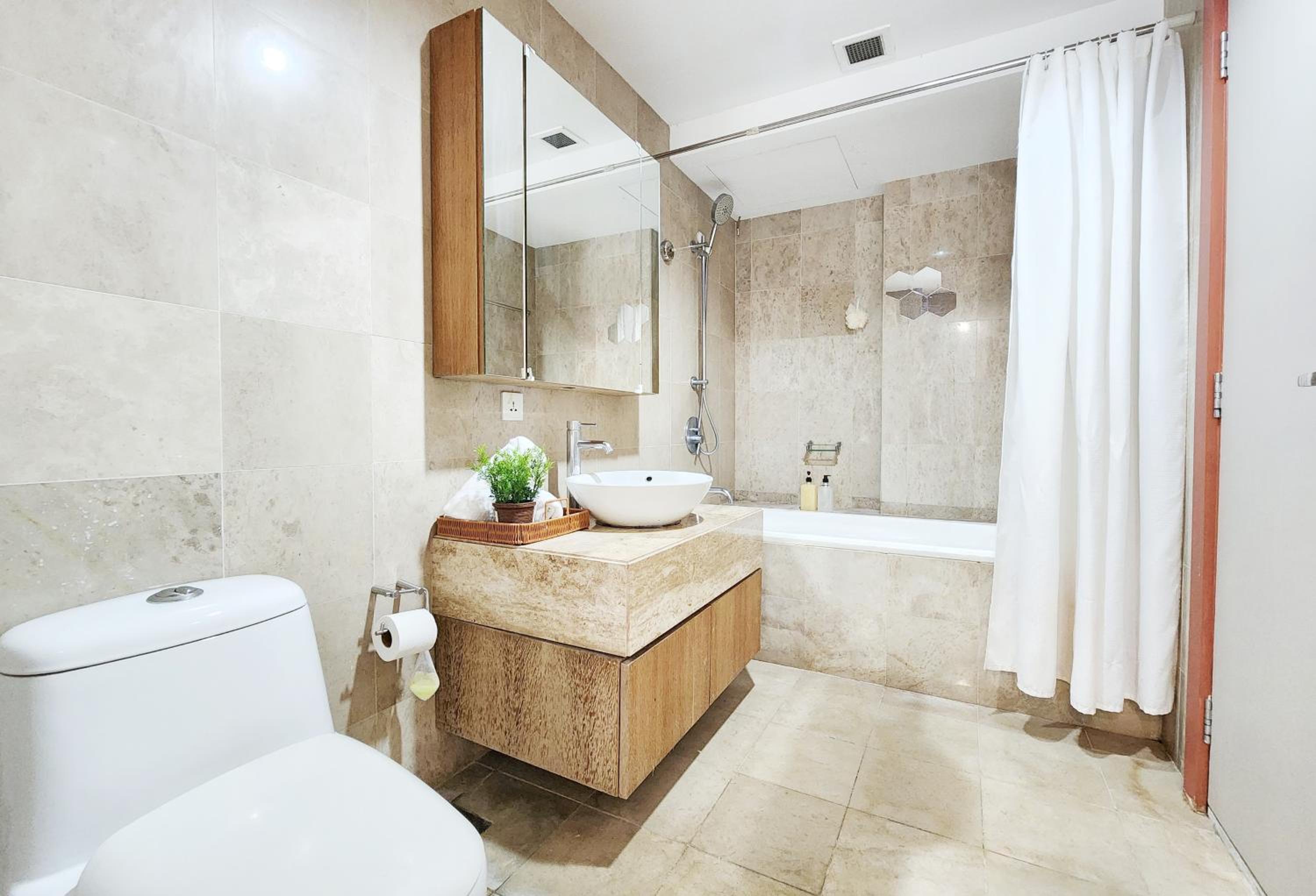 1-6px Bukit Bintang 1min walk to Lot10 Pavilion
