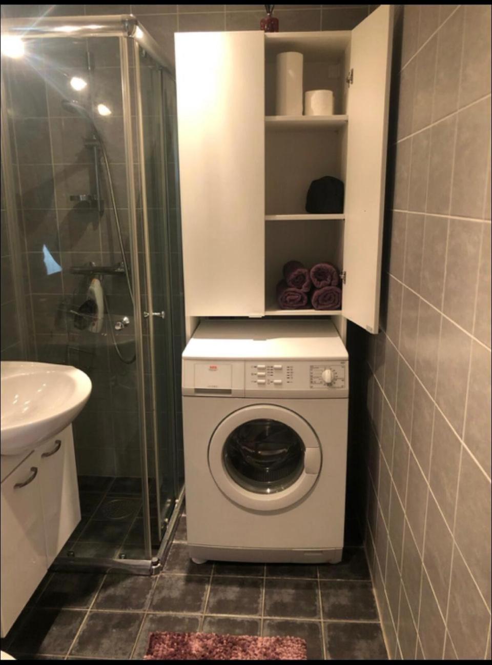 Central Apartment with Free Parking & Roof Terrace view 2