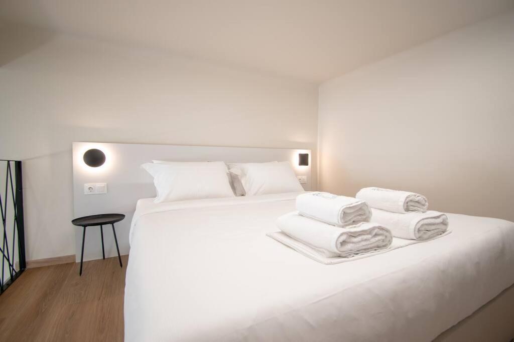 Trinity Loft - near Metro - Self Check-in - Fast Wi-Fi