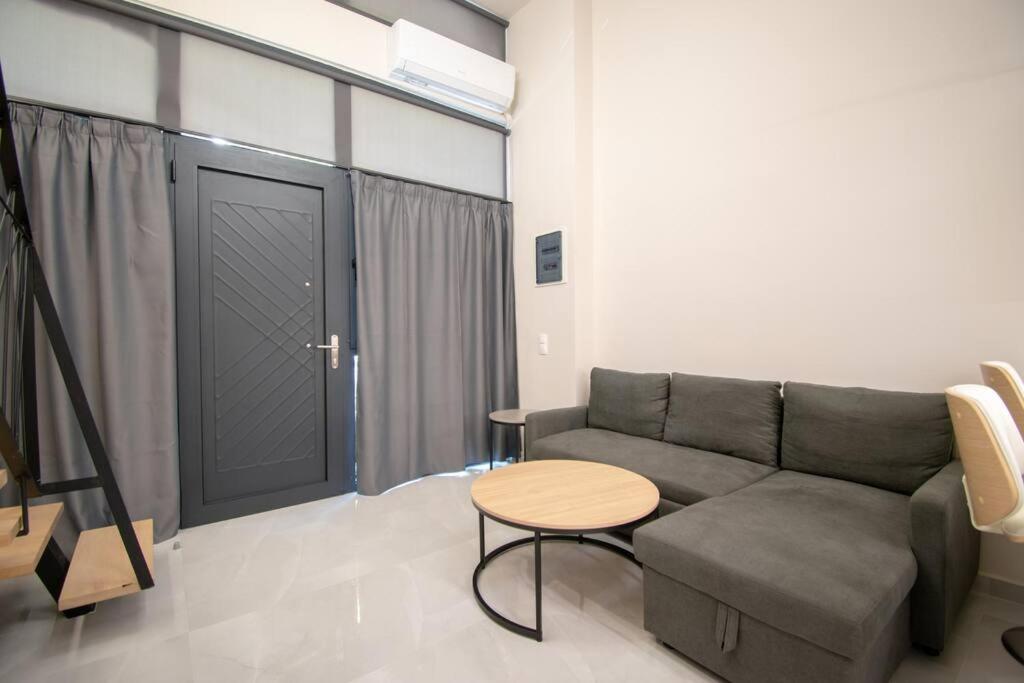 Trinity Loft - near Metro - Self Check-in - Fast Wi-Fi