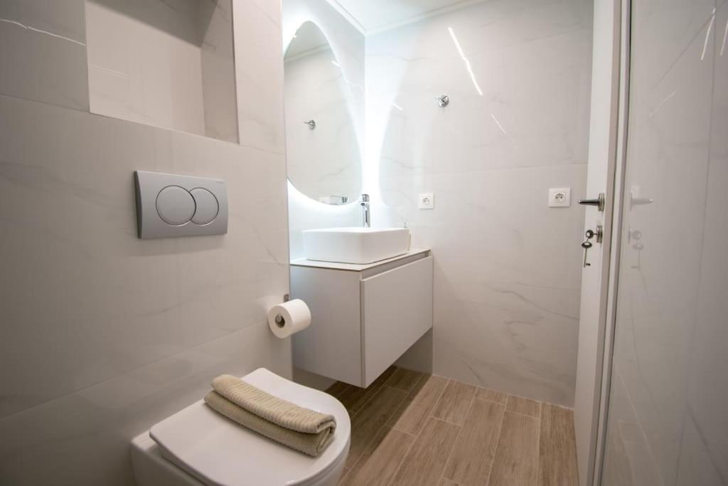 Trinity Loft - near Metro - Self Check-in - Fast Wi-Fi